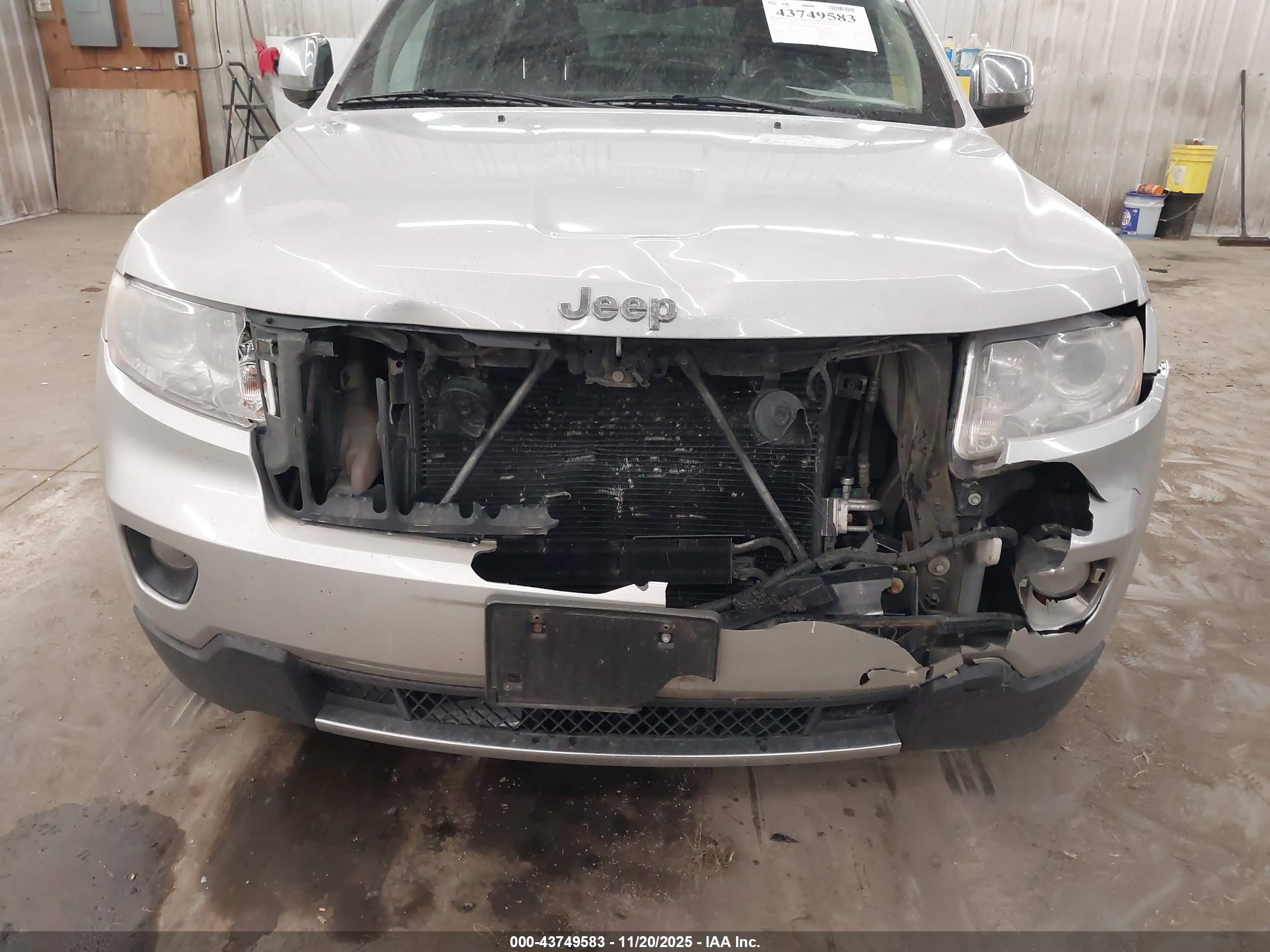 JEEP GRAND image 6