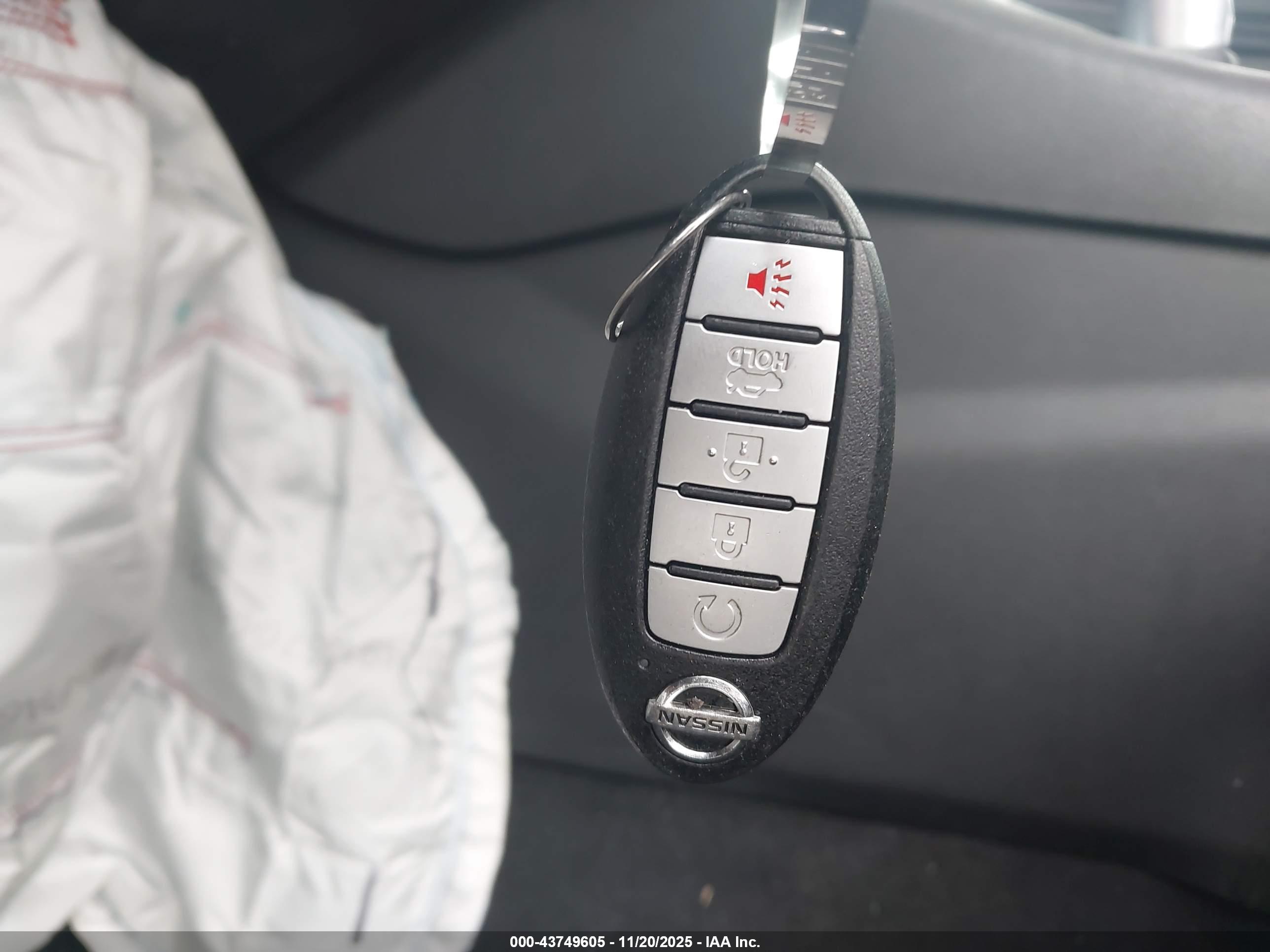 NISSAN ALTIMA image 11