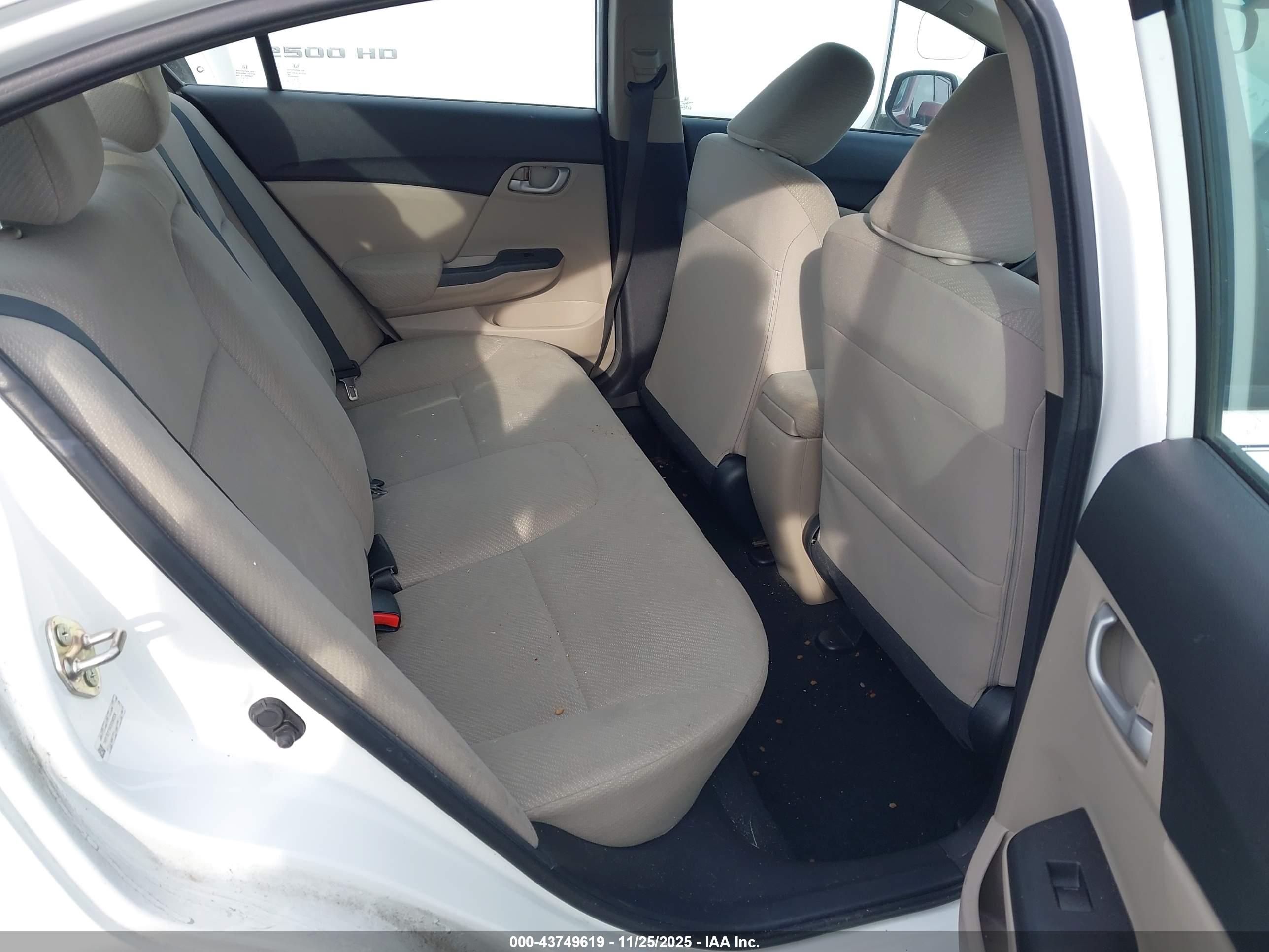 HONDA CIVIC image 8