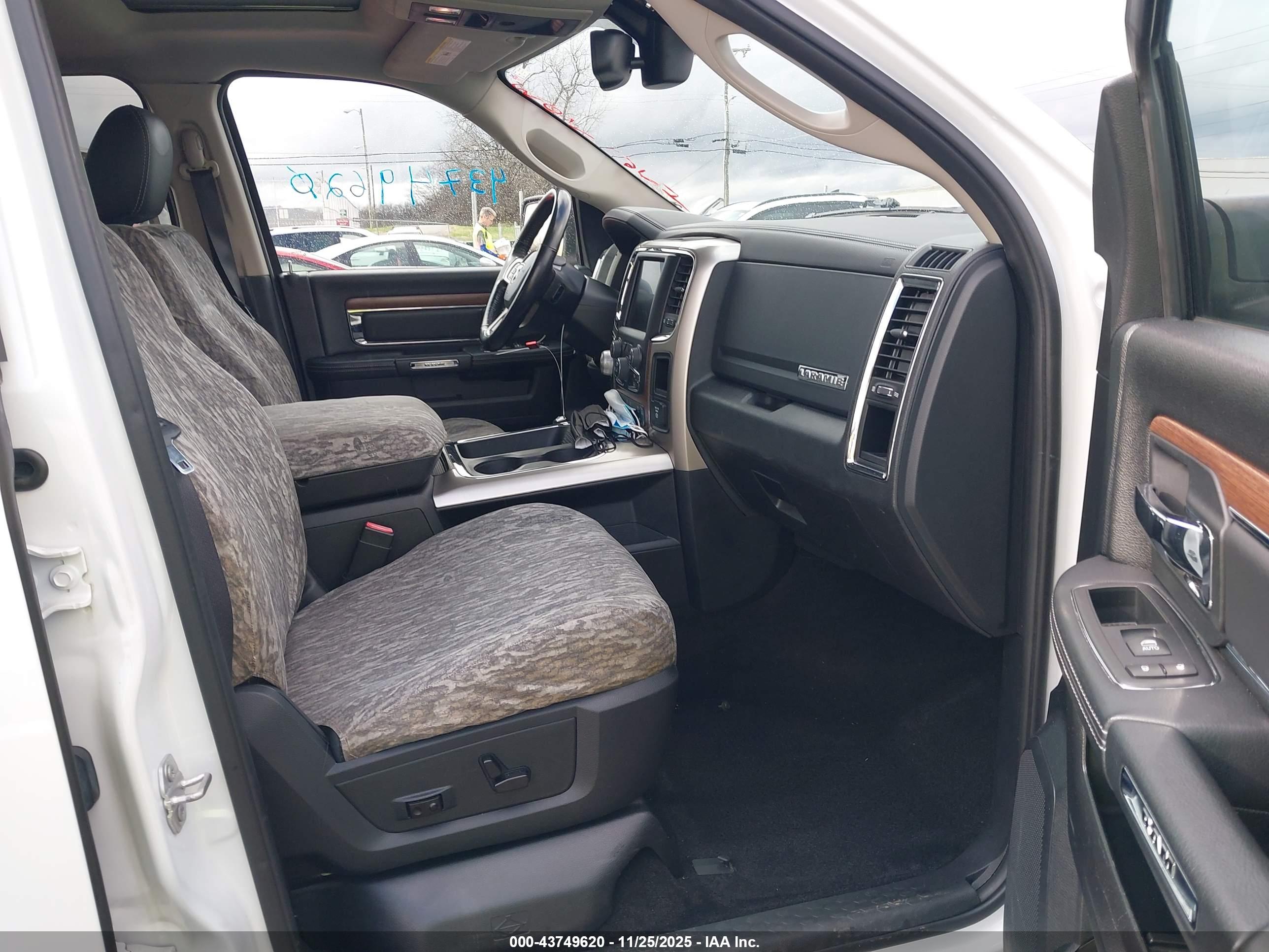 RAM 1500 image 5