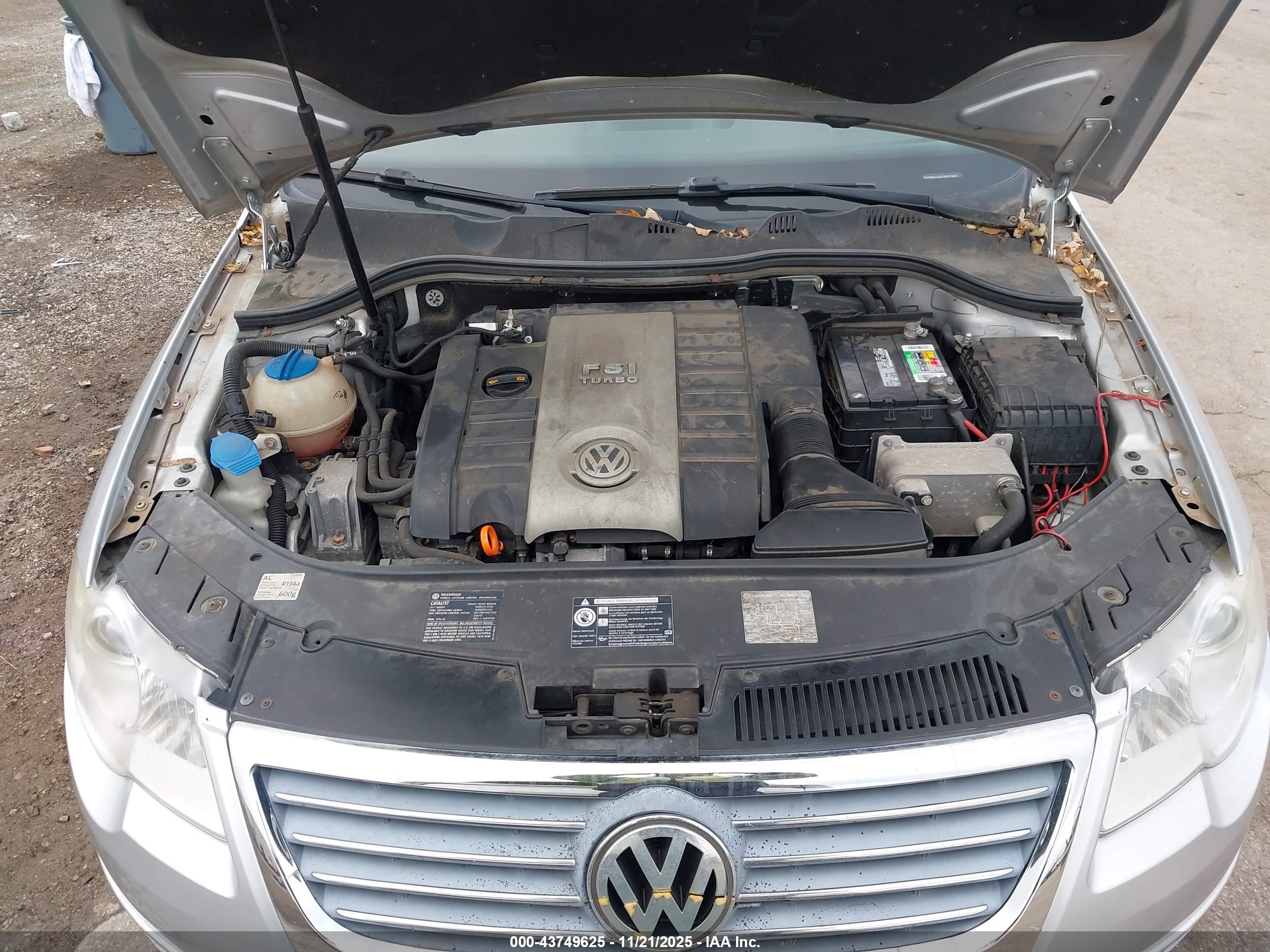 VOLKSWAGEN PASSAT image 10