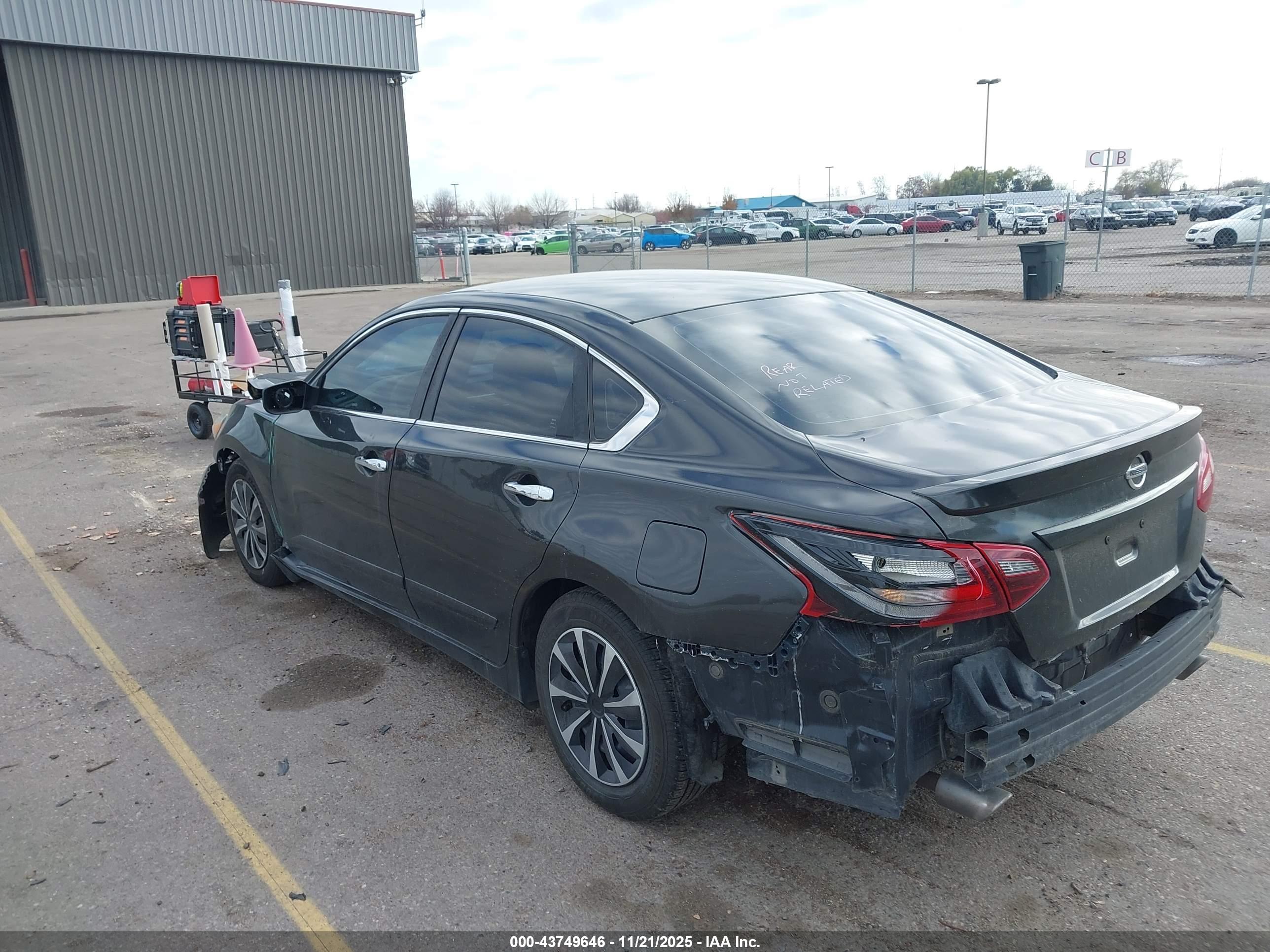 NISSAN ALTIMA image 3