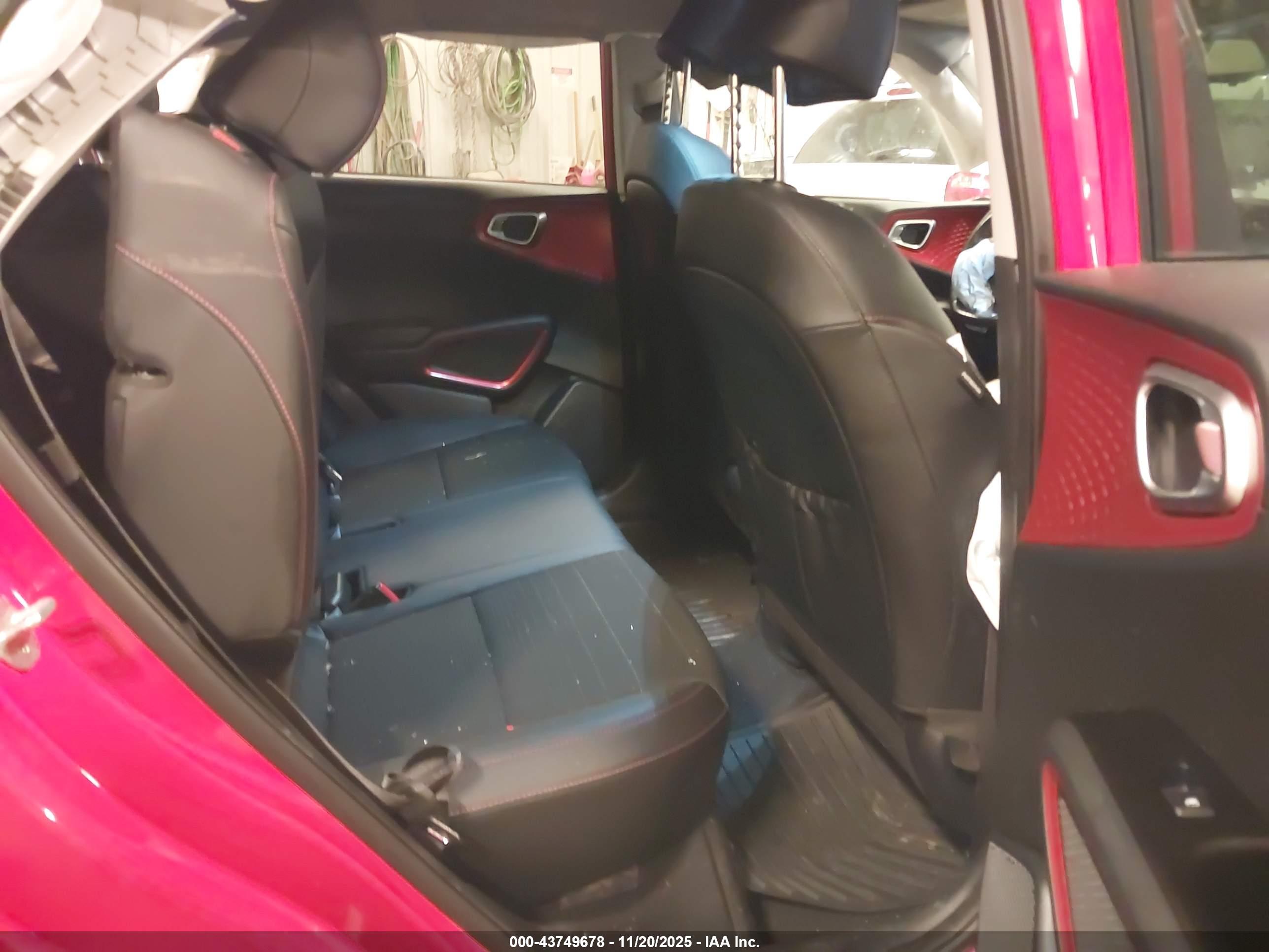 KIA SOUL image 8