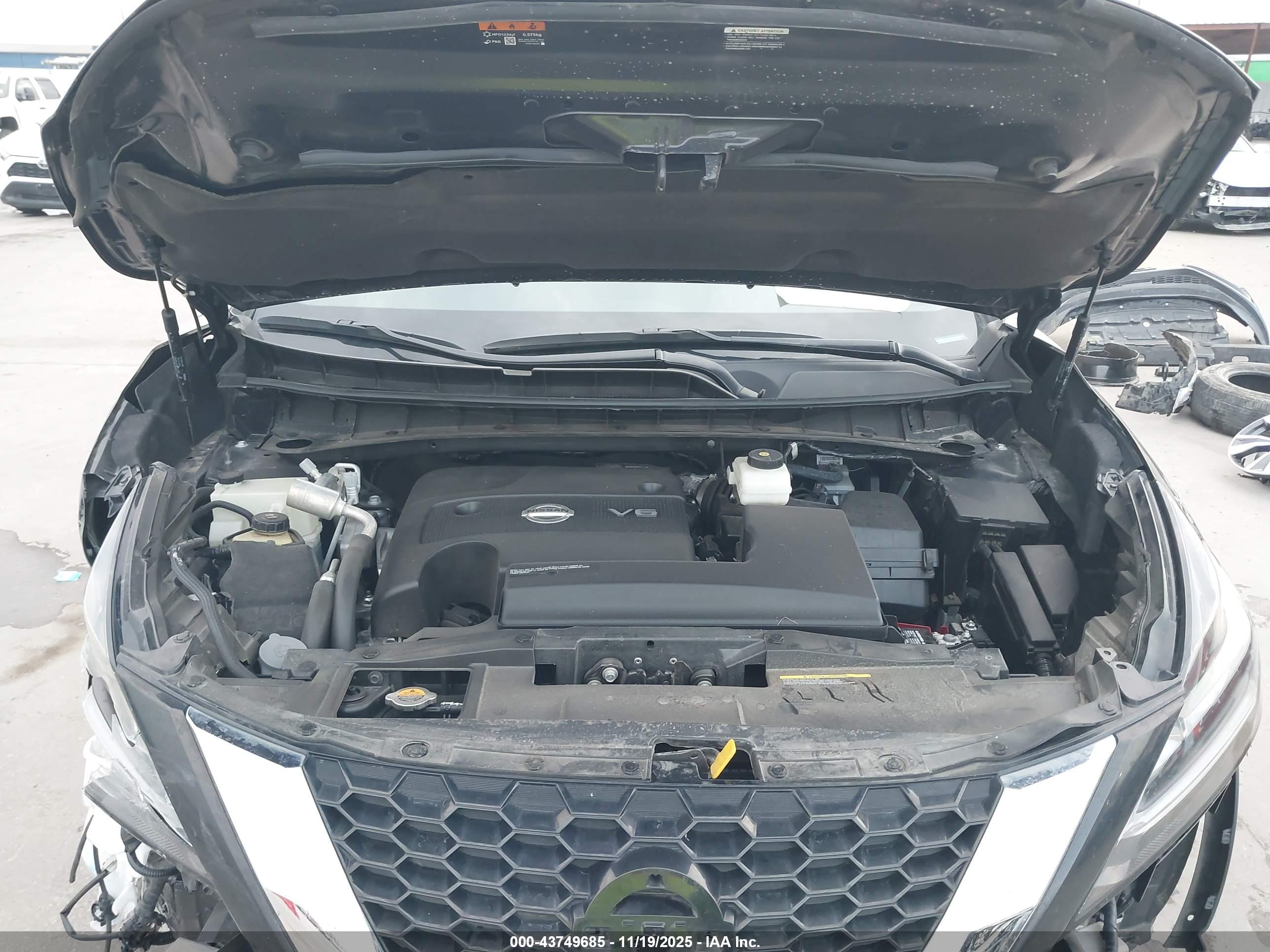 NISSAN MURANO image 10