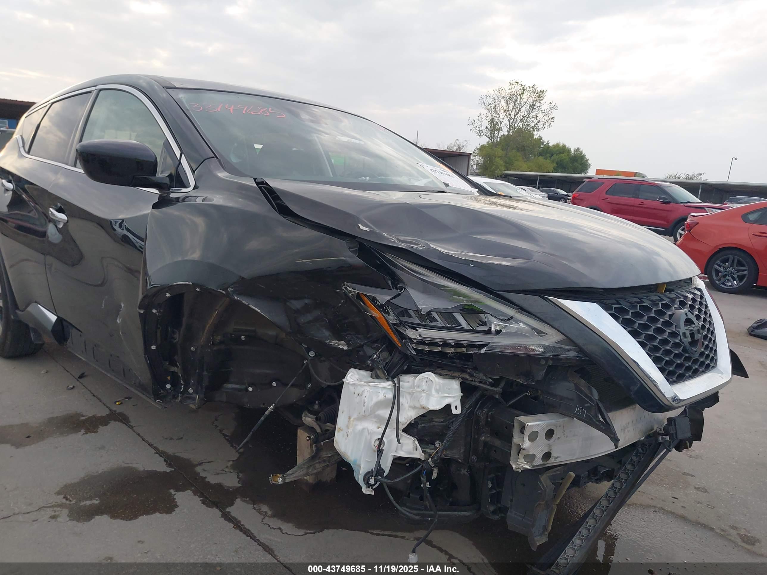 NISSAN MURANO image 6
