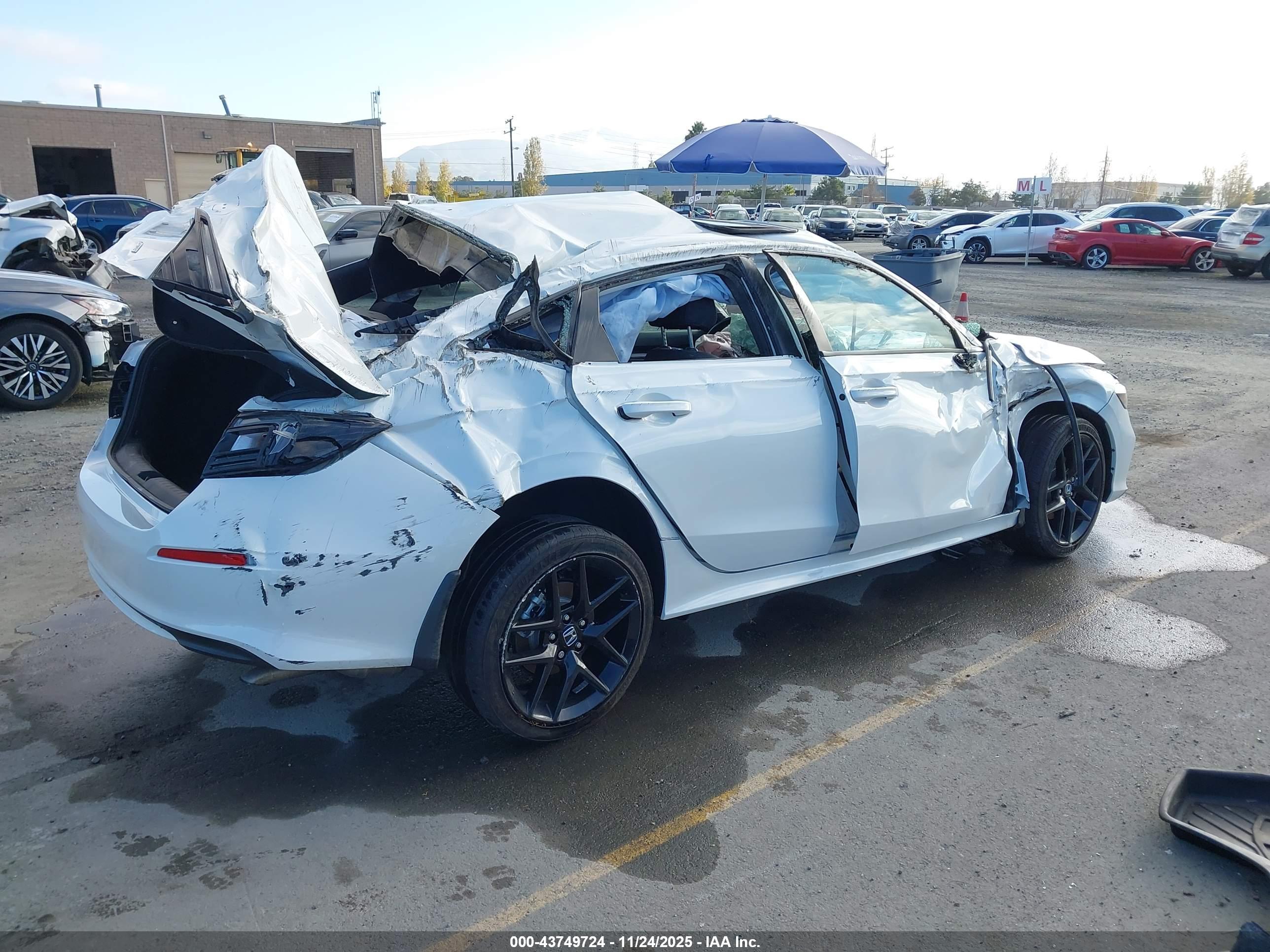 HONDA CIVIC image 4
