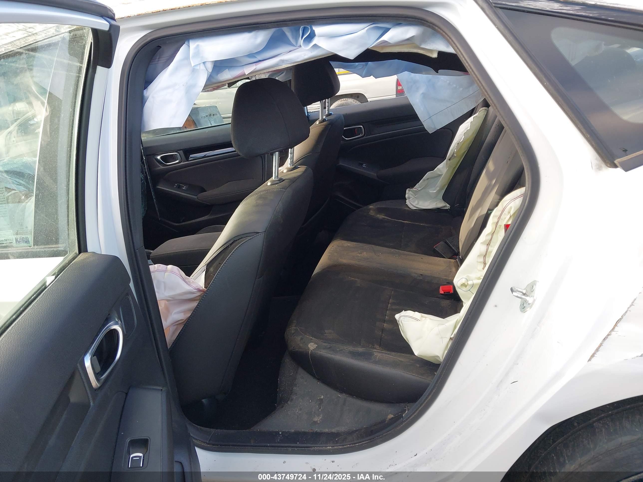HONDA CIVIC image 8