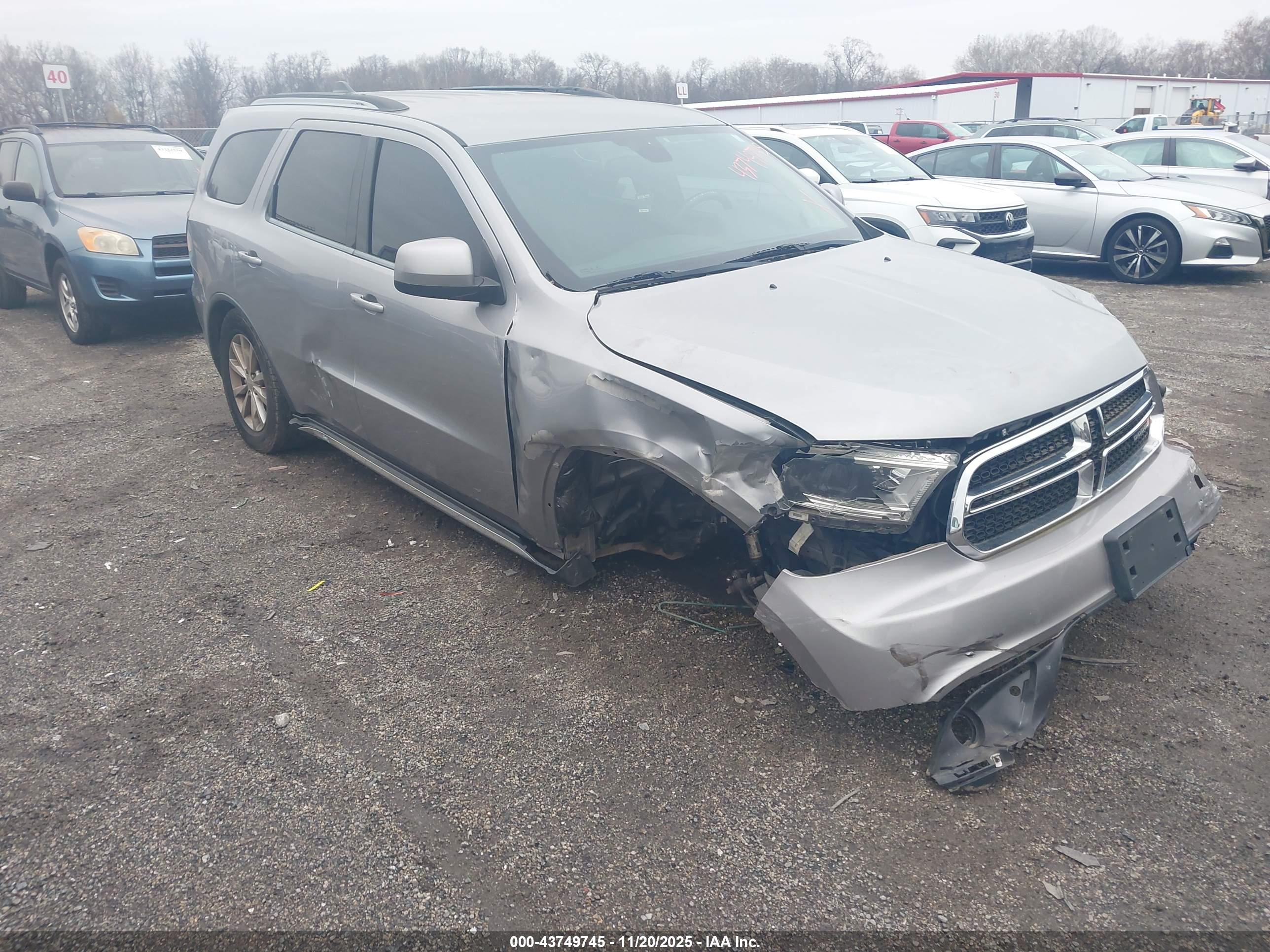 DODGE DURANGO image 6