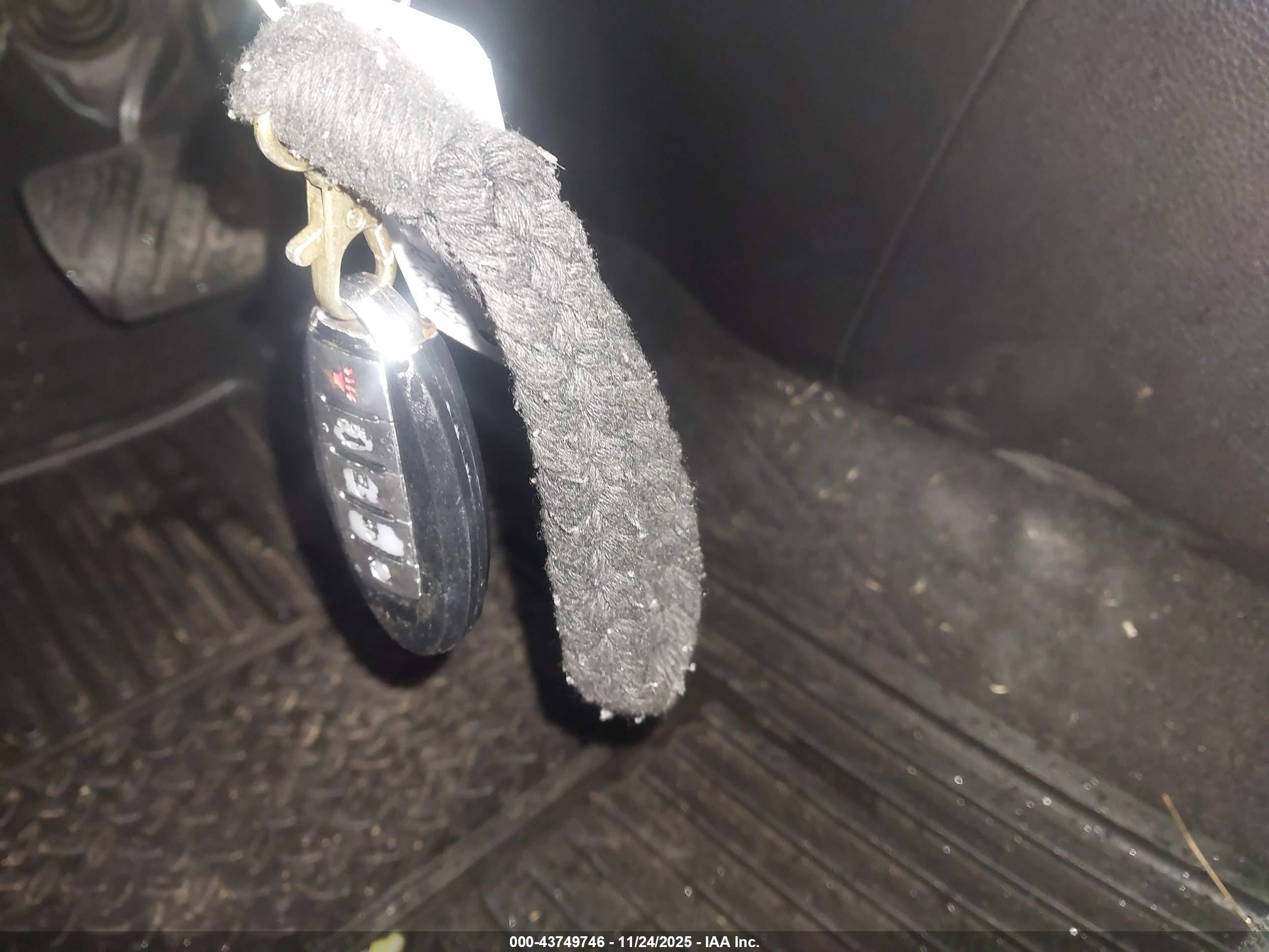 NISSAN ALTIMA image 11