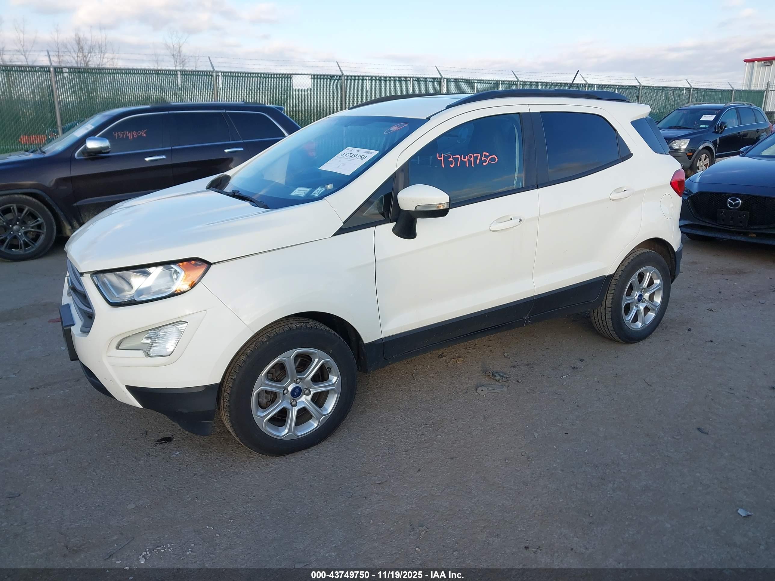 FORD ECOSPORT image 2