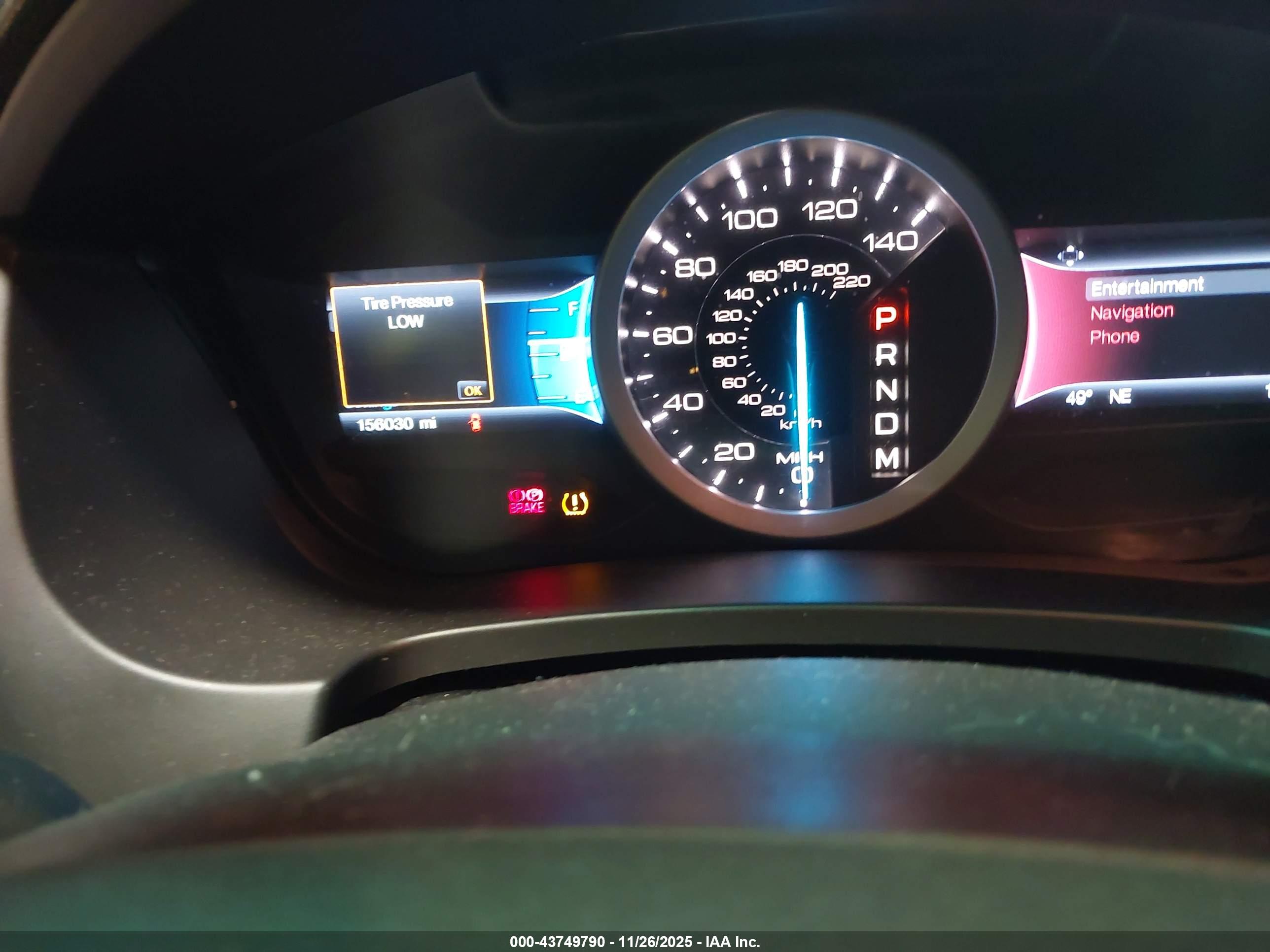 FORD EXPLORER image 7