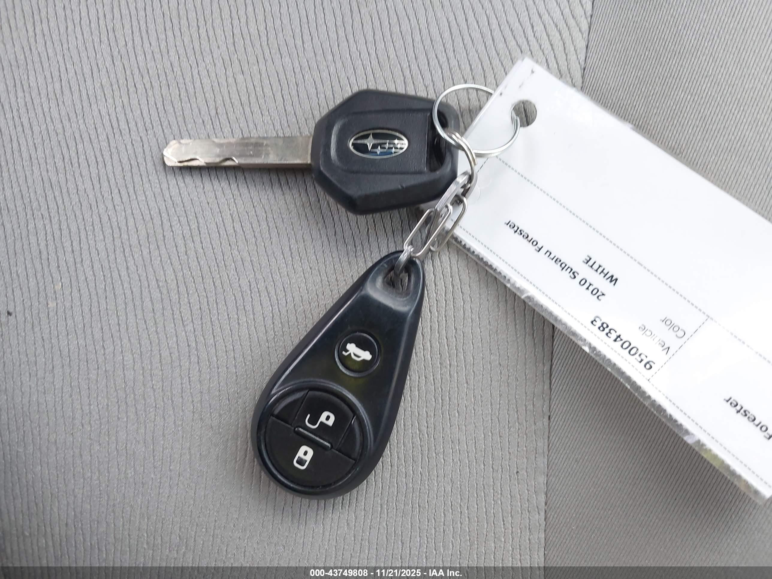 SUBARU FORESTER image 11