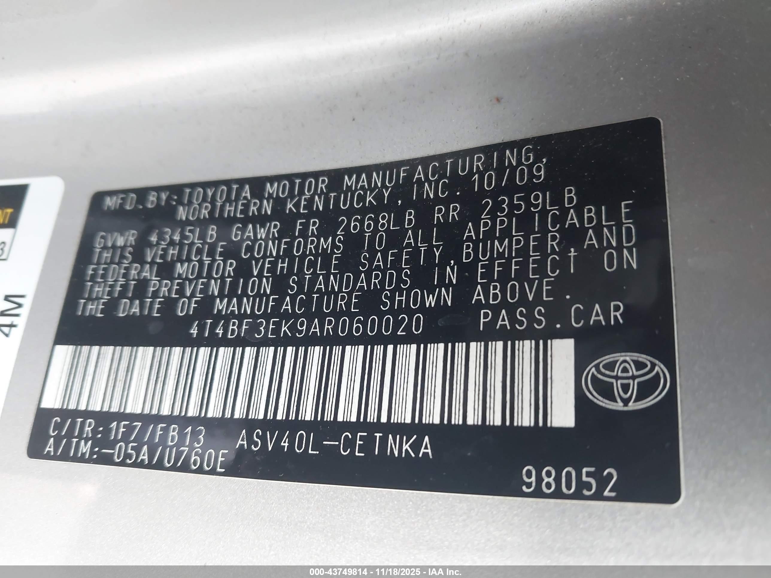 TOYOTA CAMRY image 9