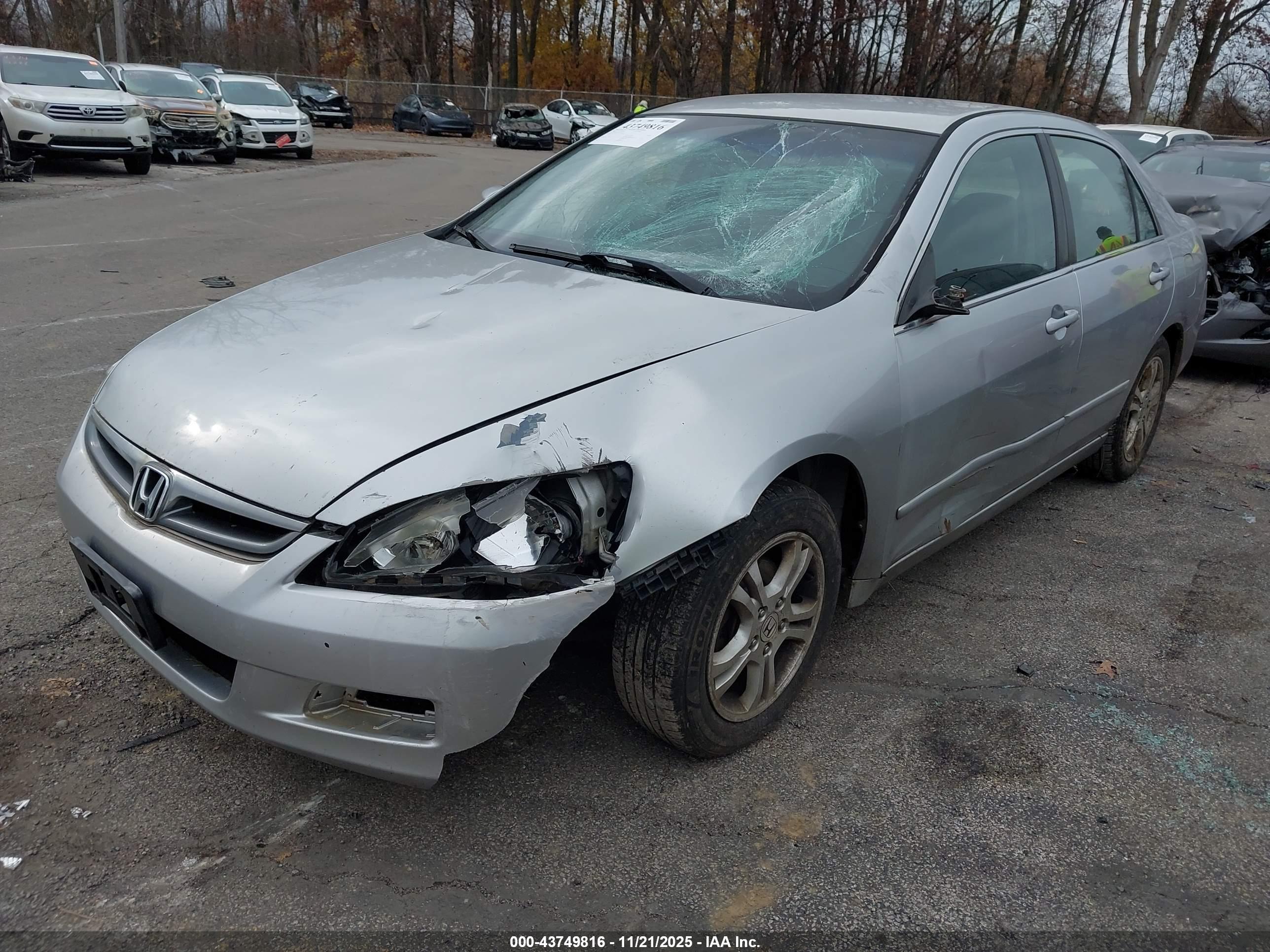 HONDA ACCORD image 2