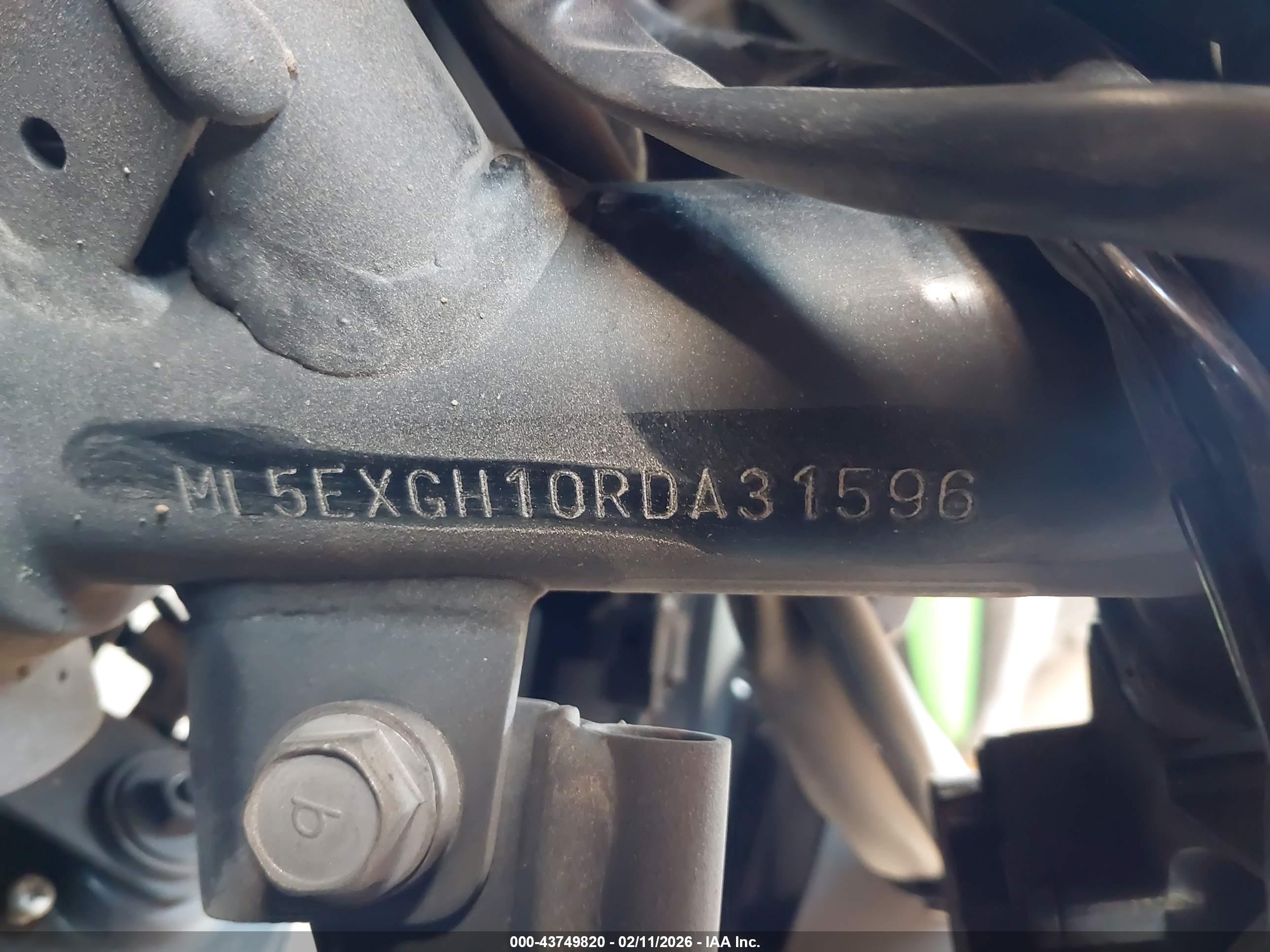 KAWASAKI EX500 image 10