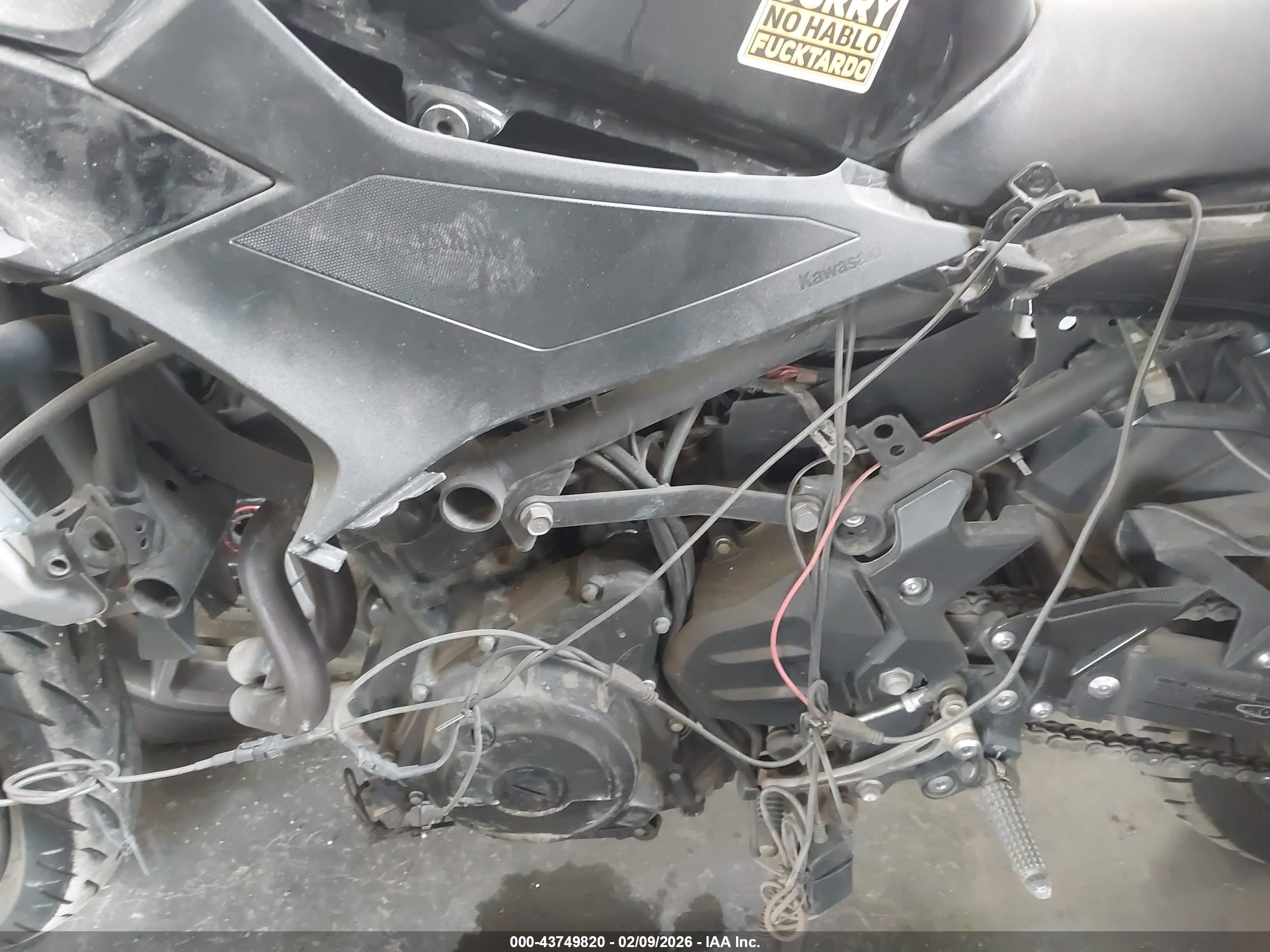 KAWASAKI EX500 image 9