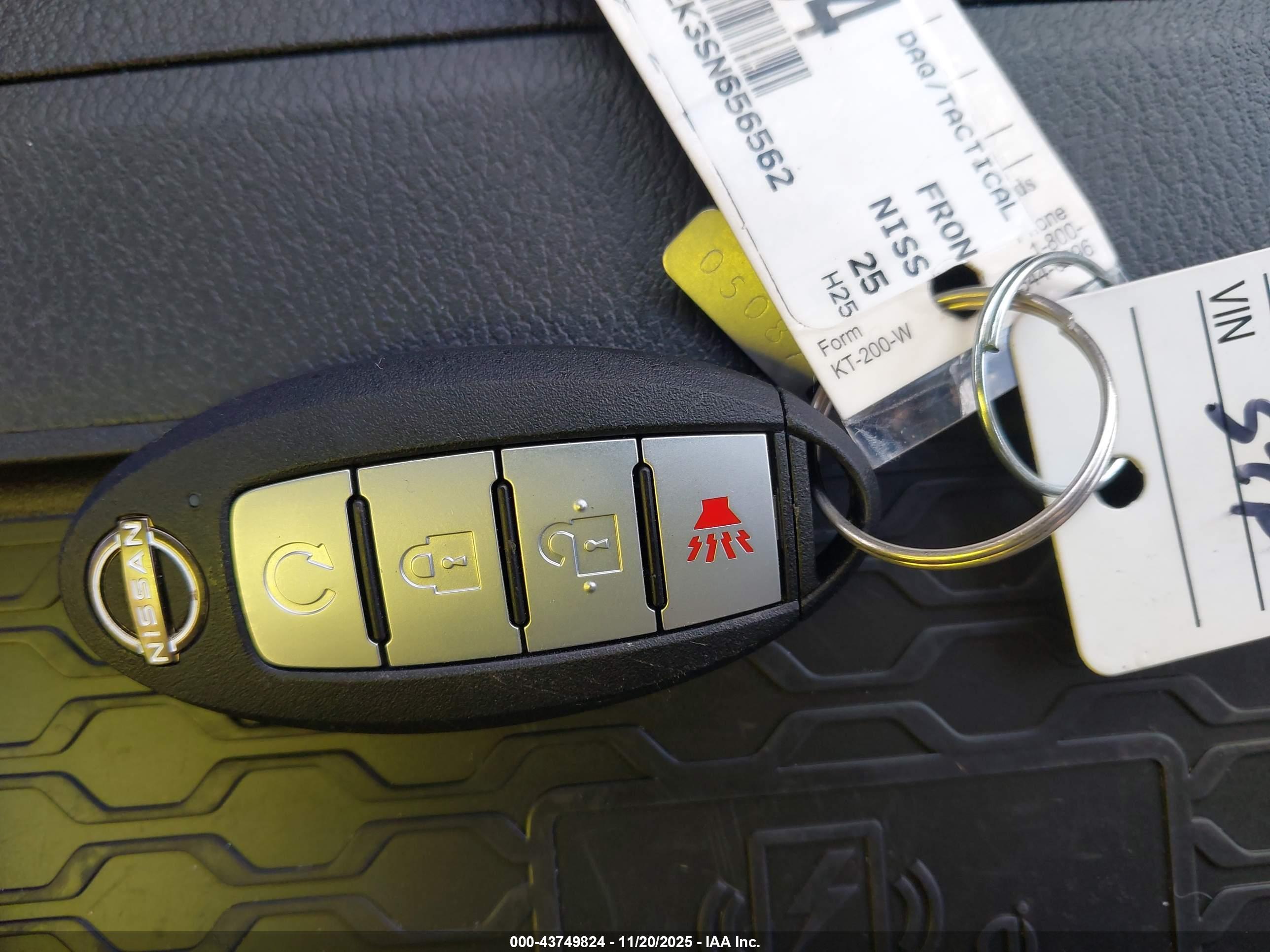 NISSAN FRONTIER image 11