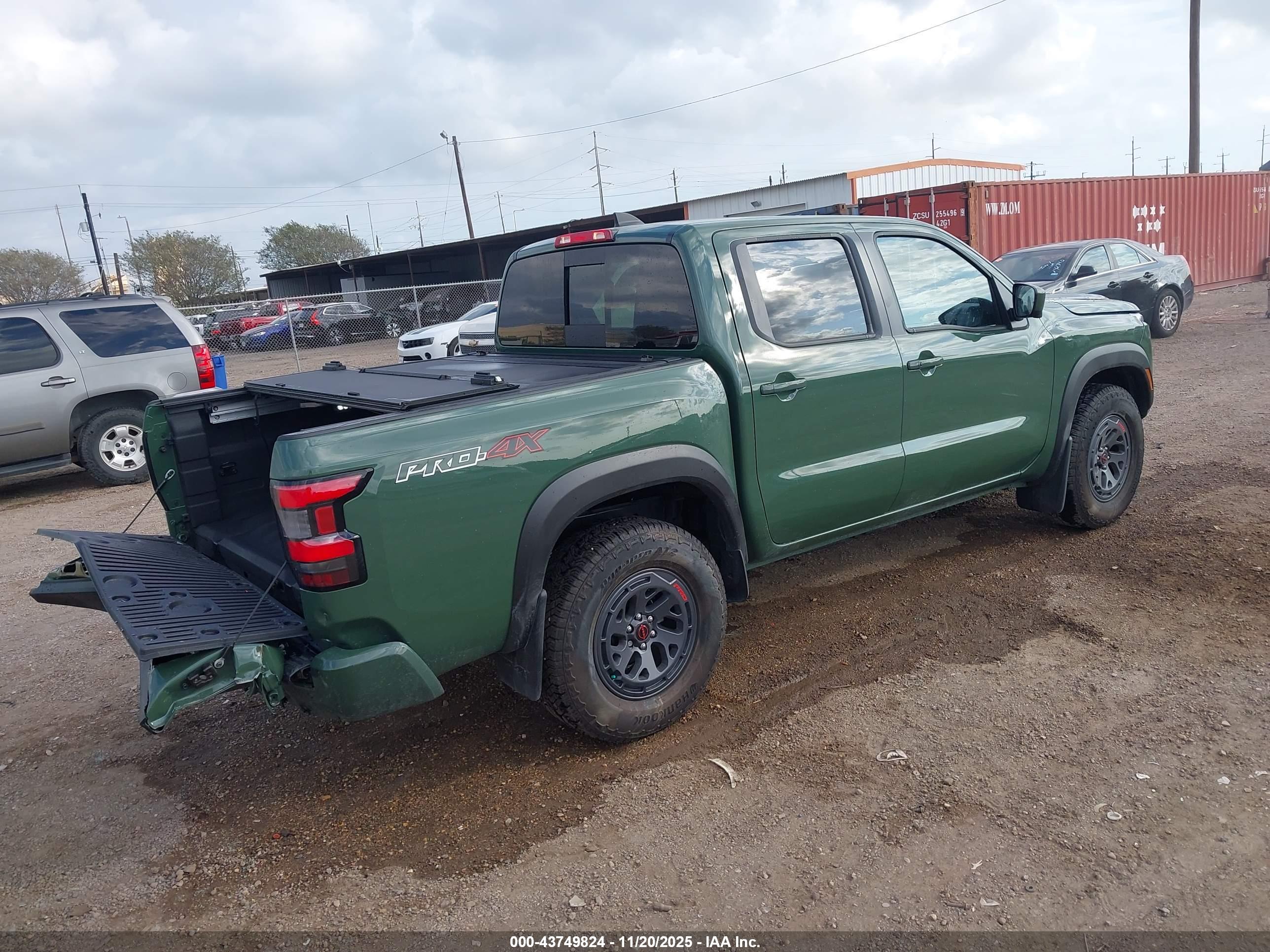 NISSAN FRONTIER image 4