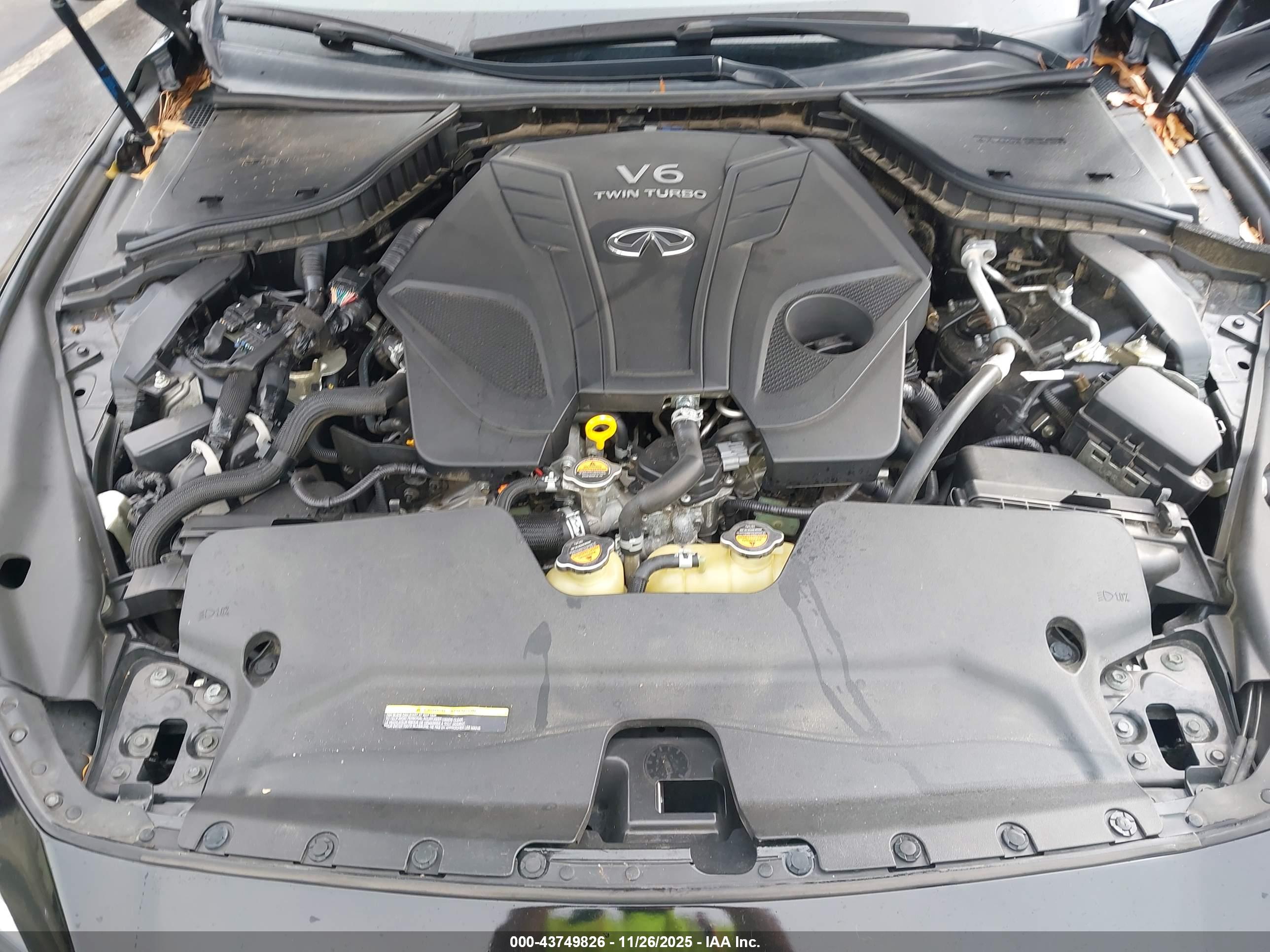 INFINITI Q50 image 10