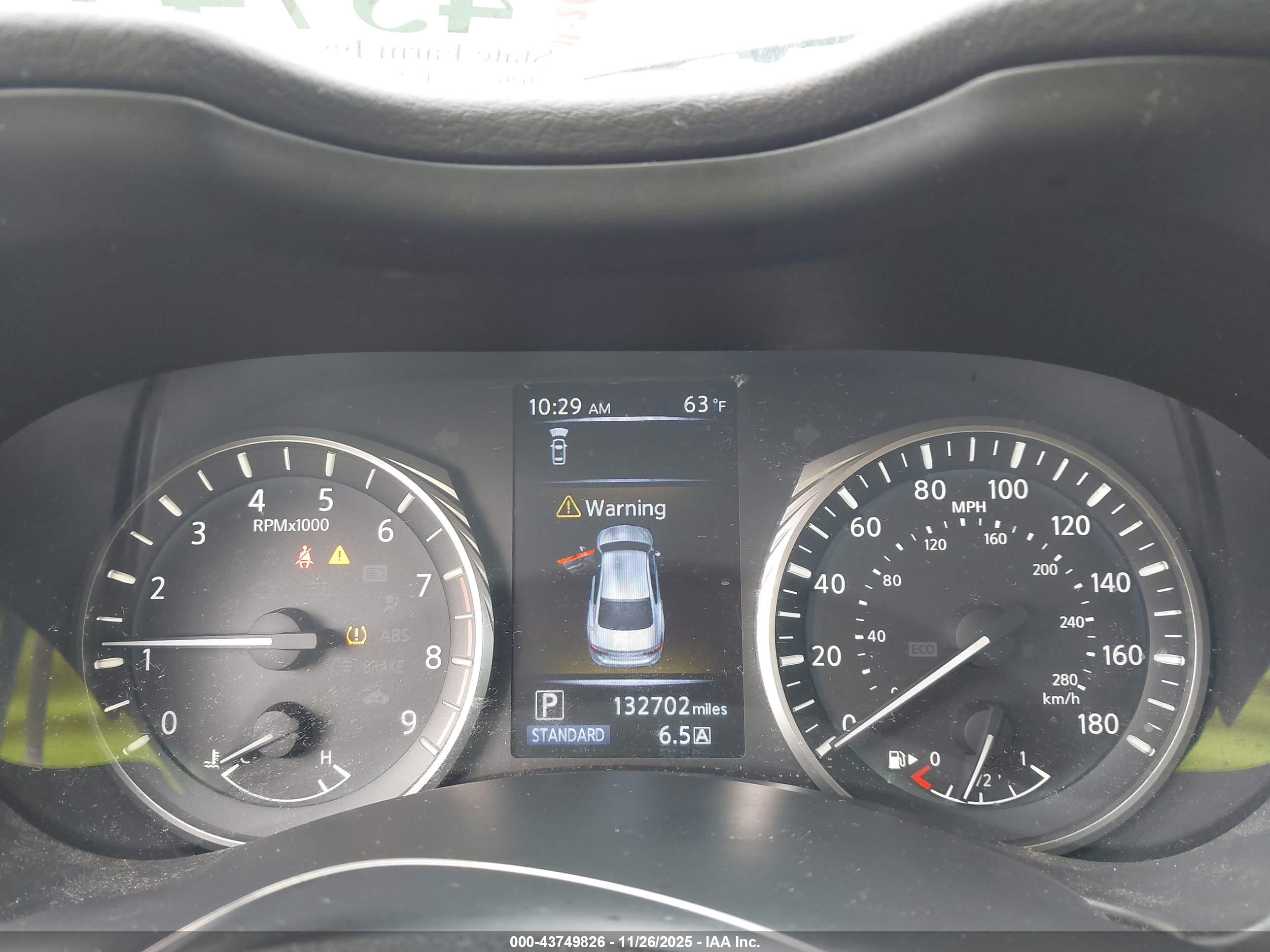 INFINITI Q50 image 7
