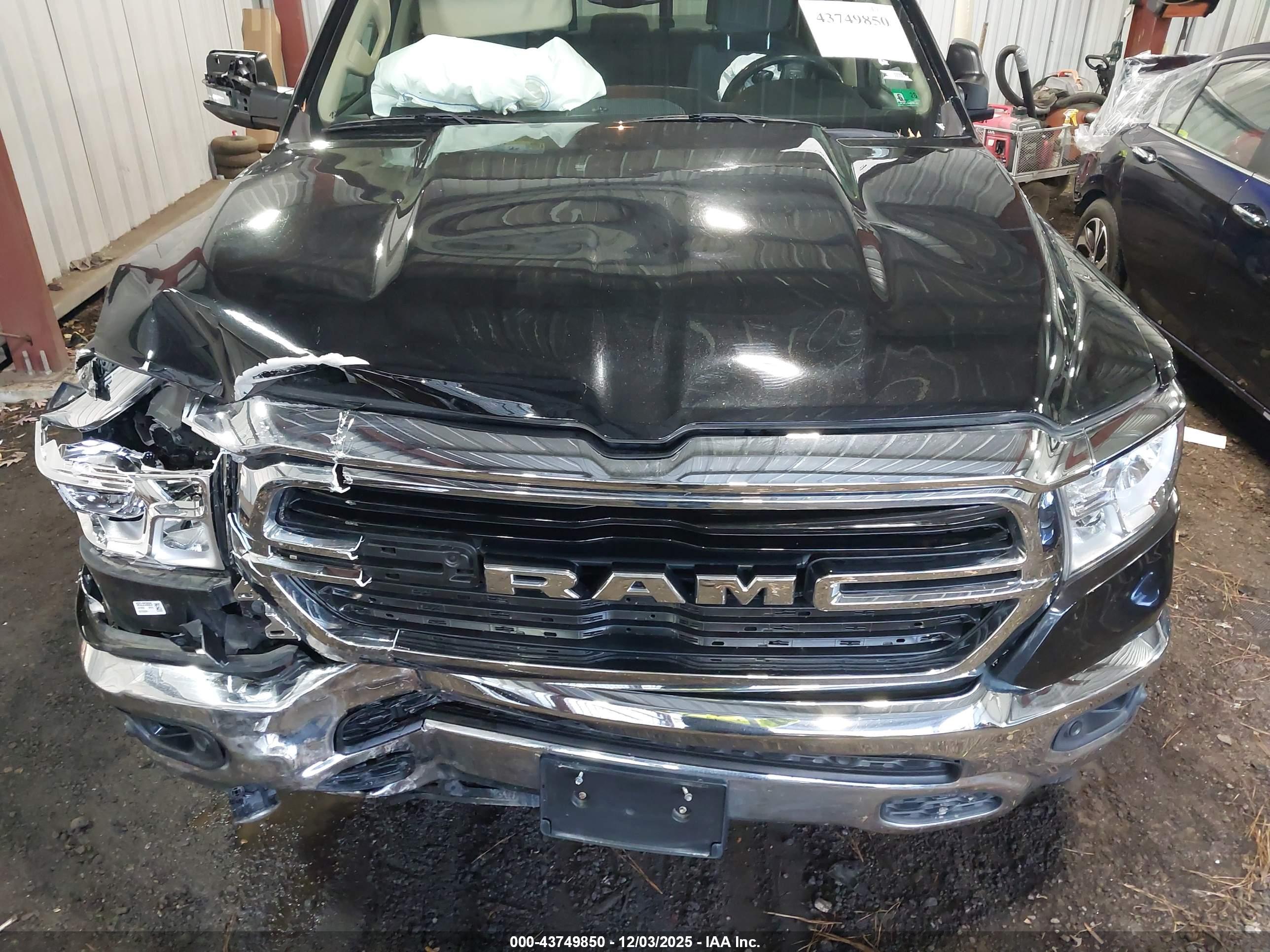 RAM 1500 image 10