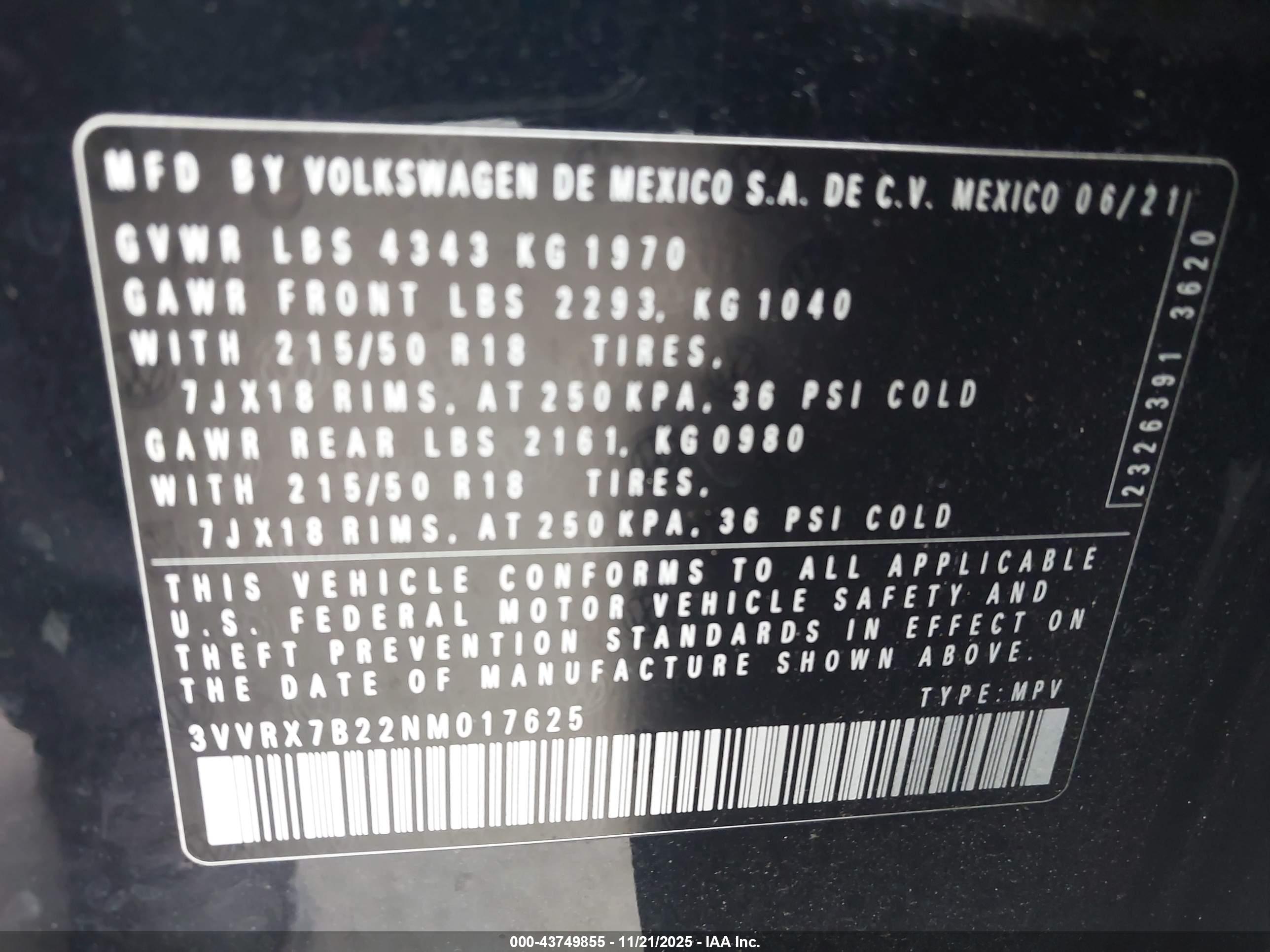 VOLKSWAGEN TAOS image 9
