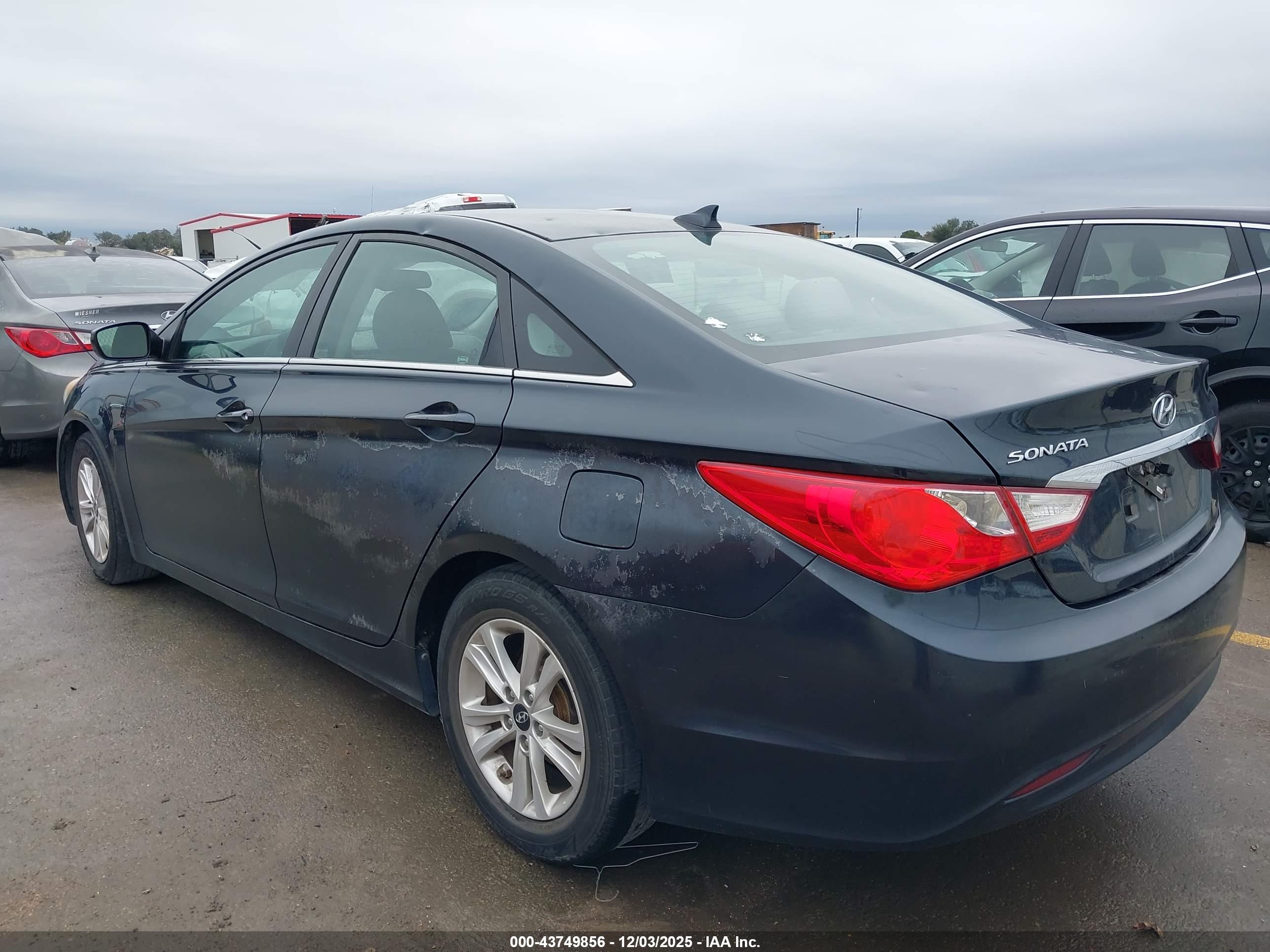 HYUNDAI SONATA image 3