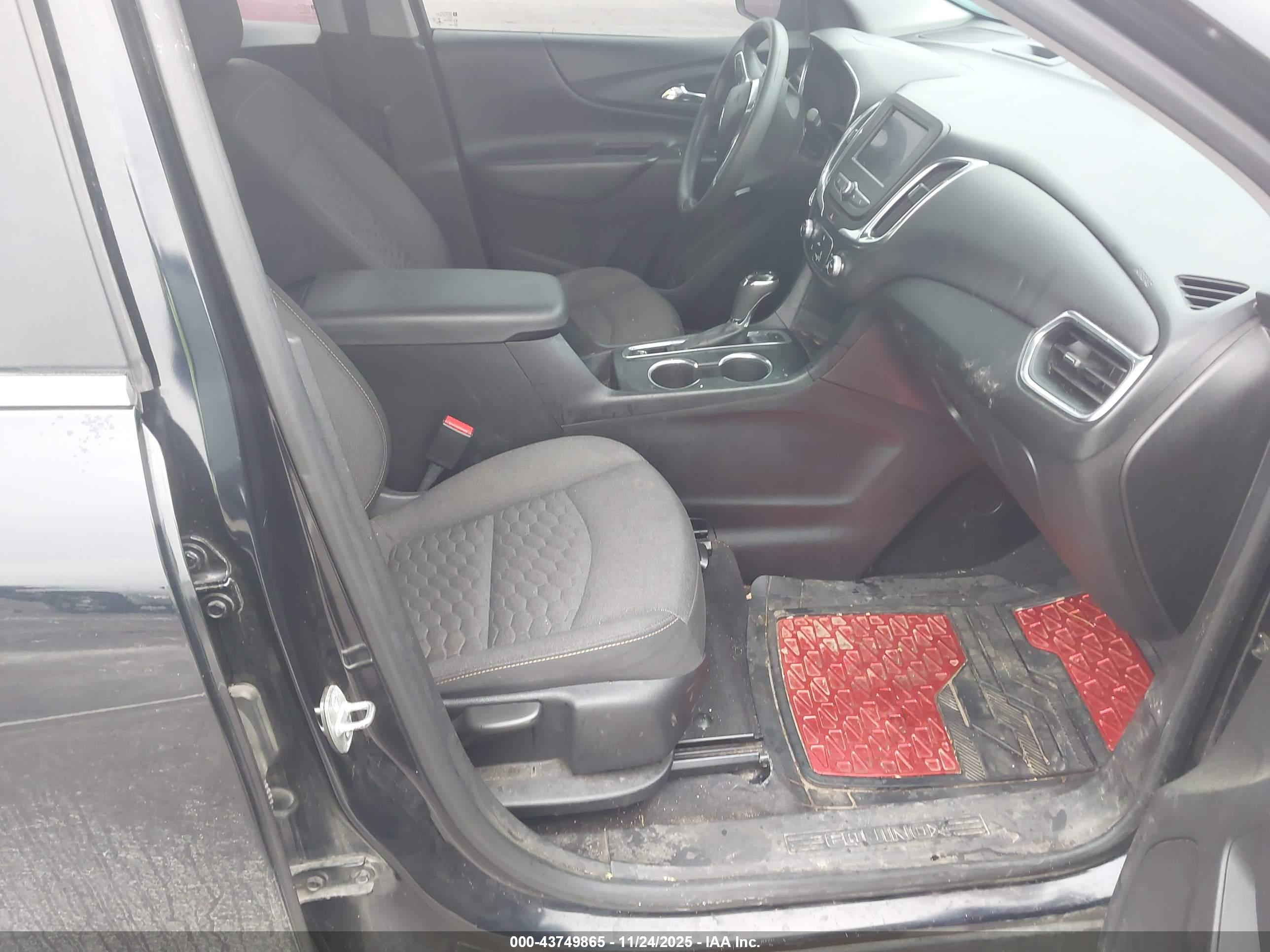 CHEVROLET EQUINOX image 5