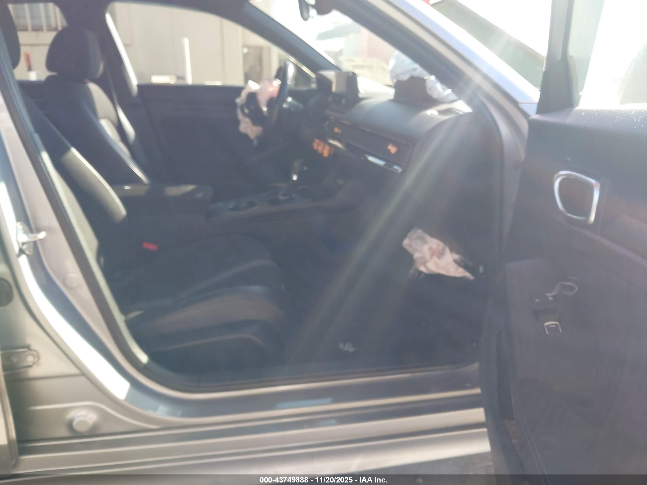HONDA CIVIC image 5