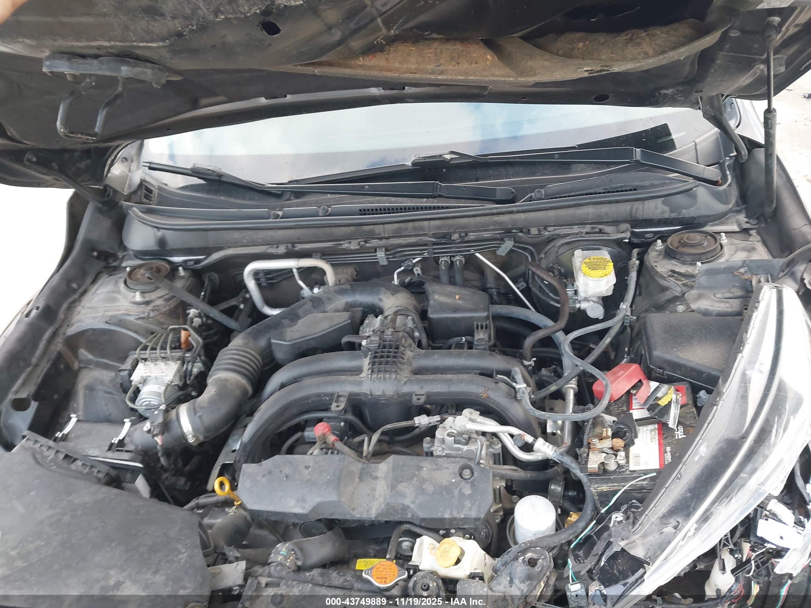 SUBARU OUTBACK image 10