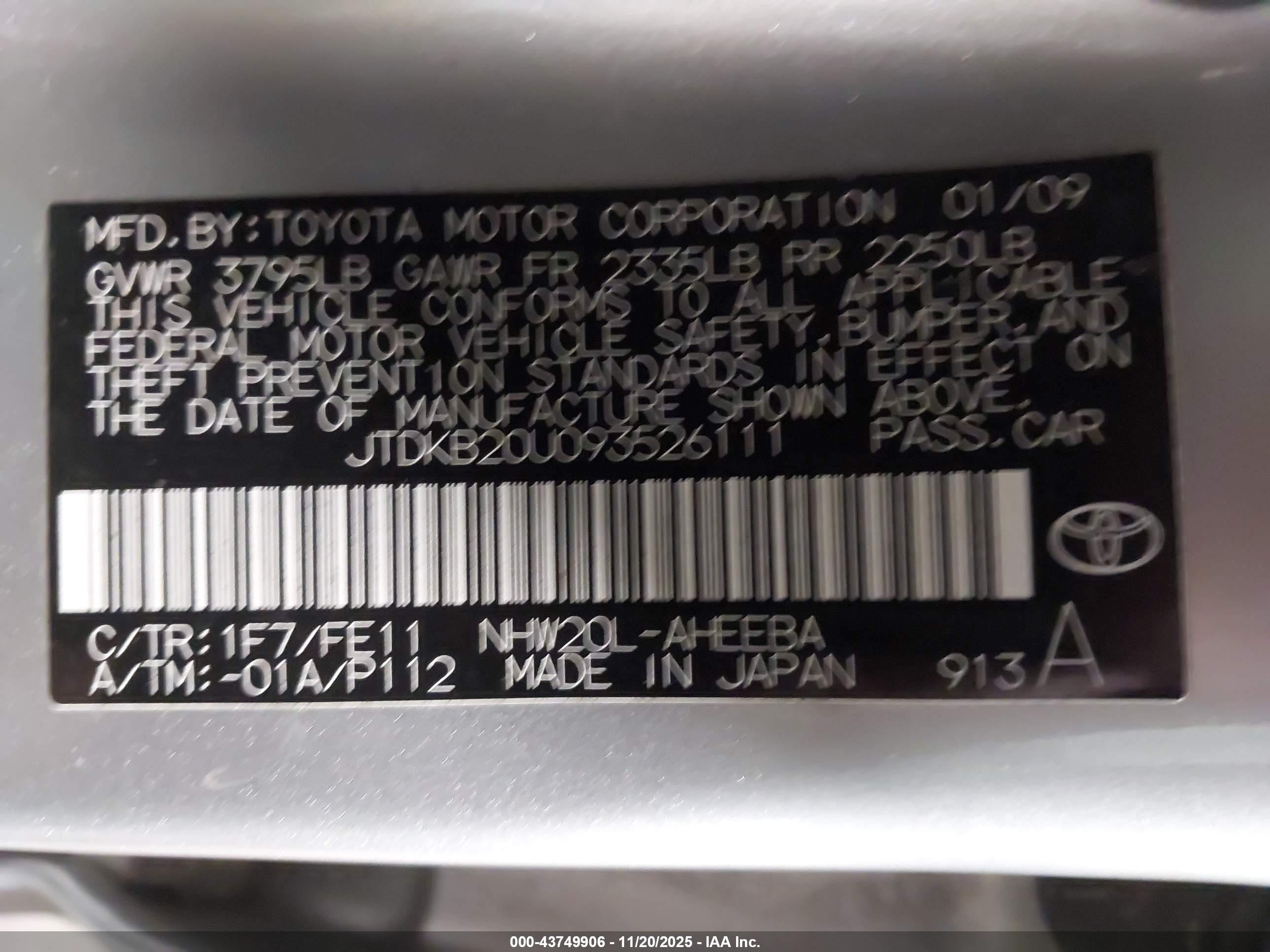 TOYOTA PRIUS image 9