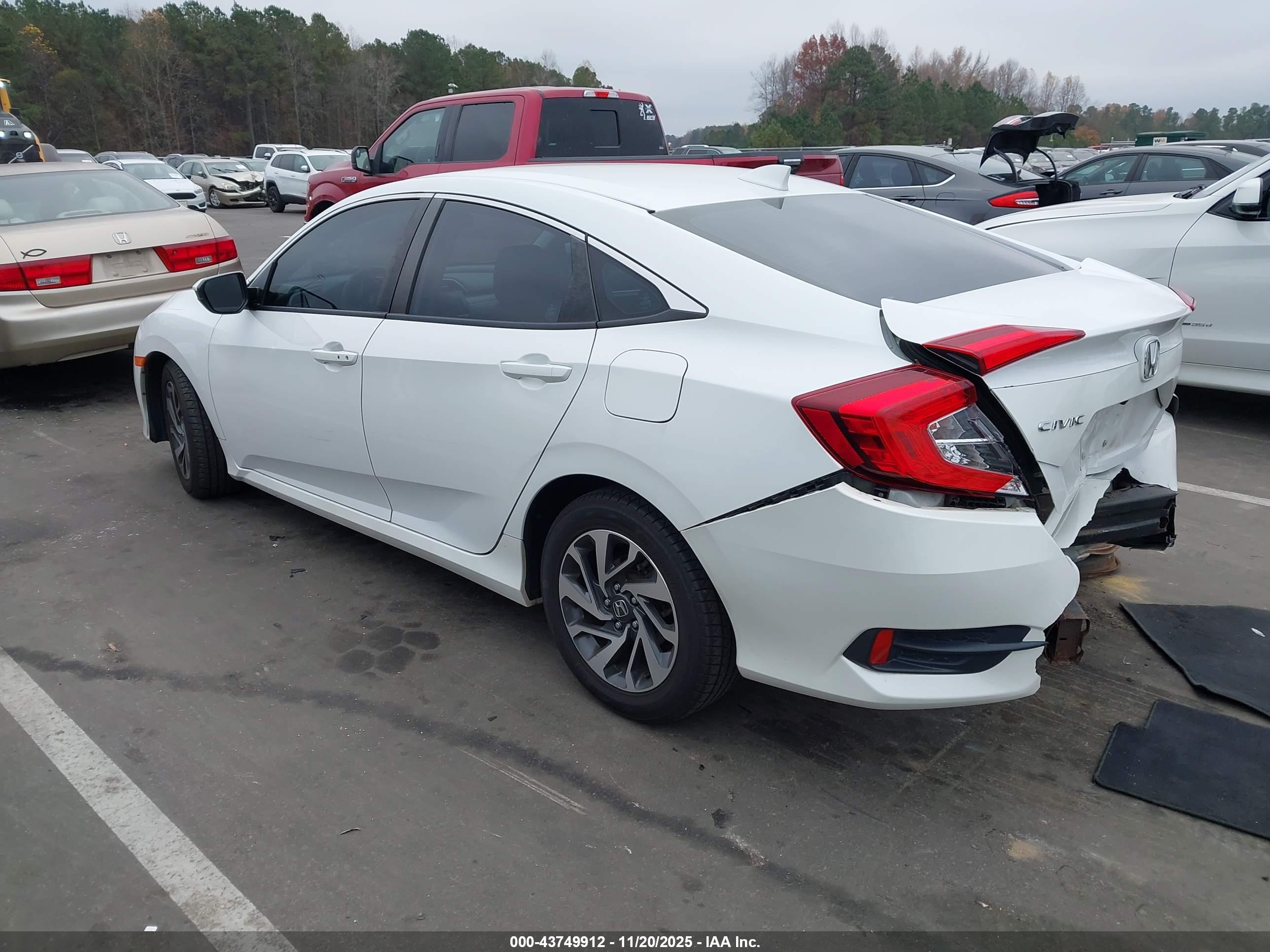 HONDA CIVIC image 3