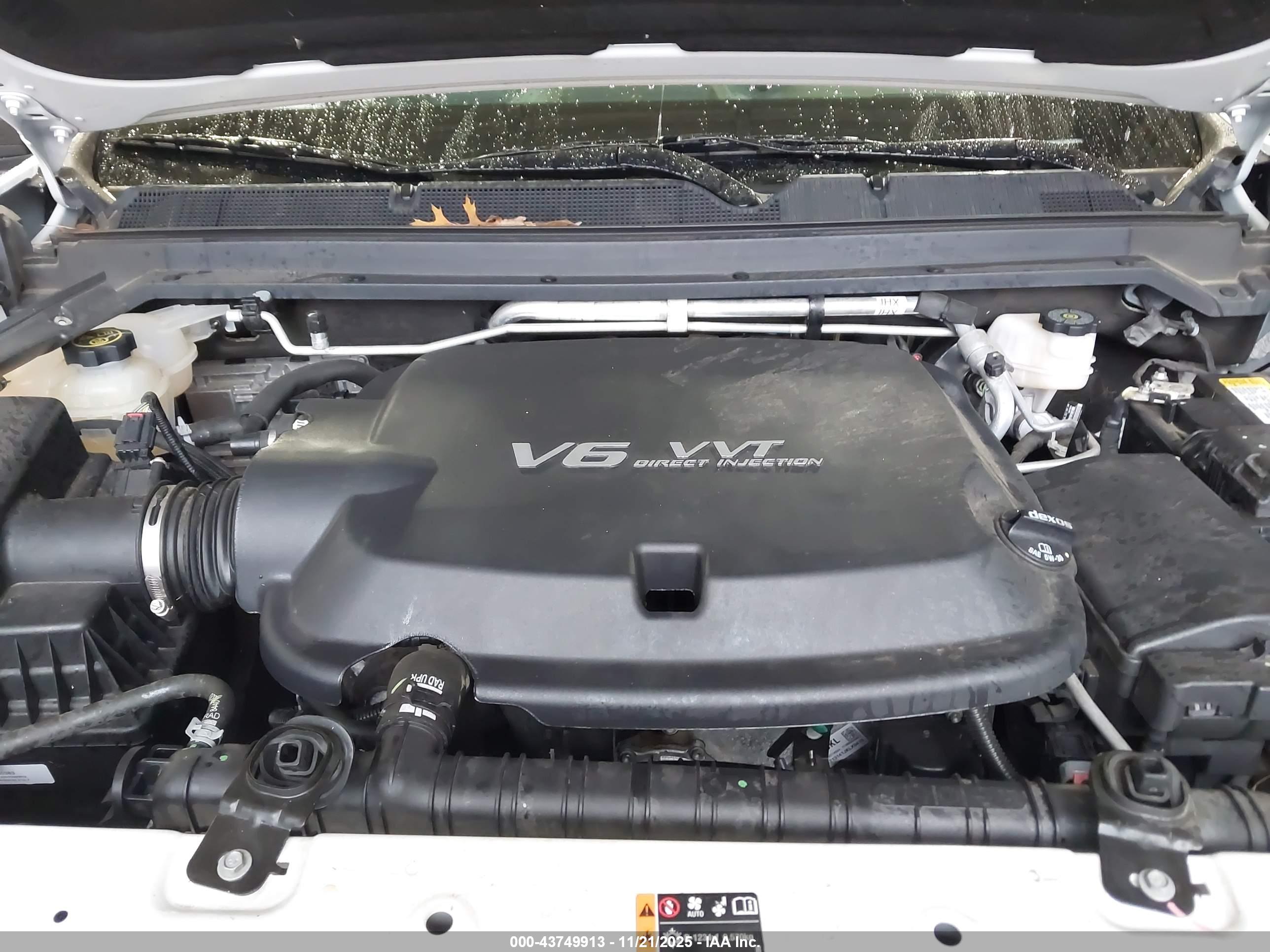 CHEVROLET COLORADO image 10