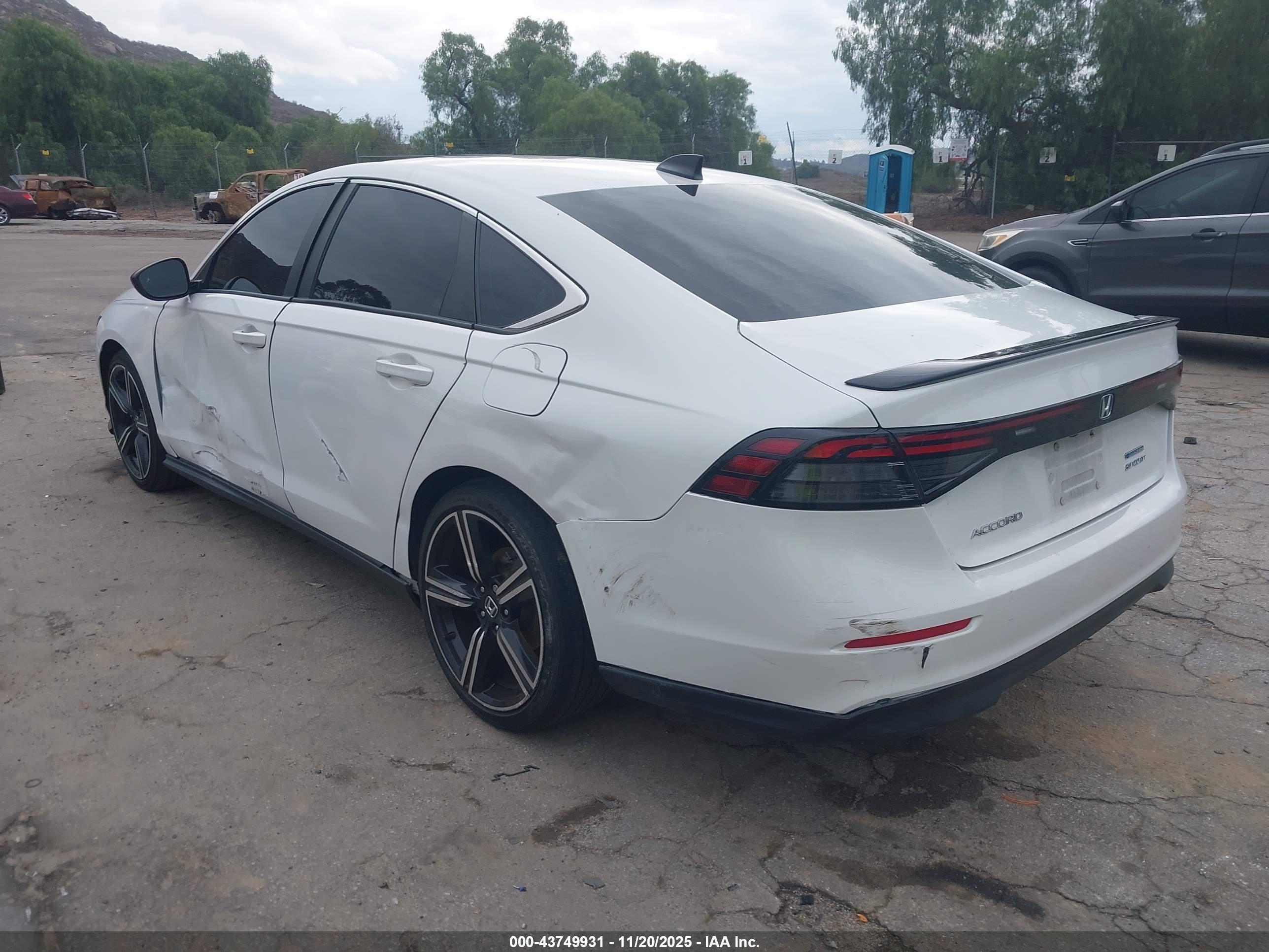 HONDA ACCORD image 3