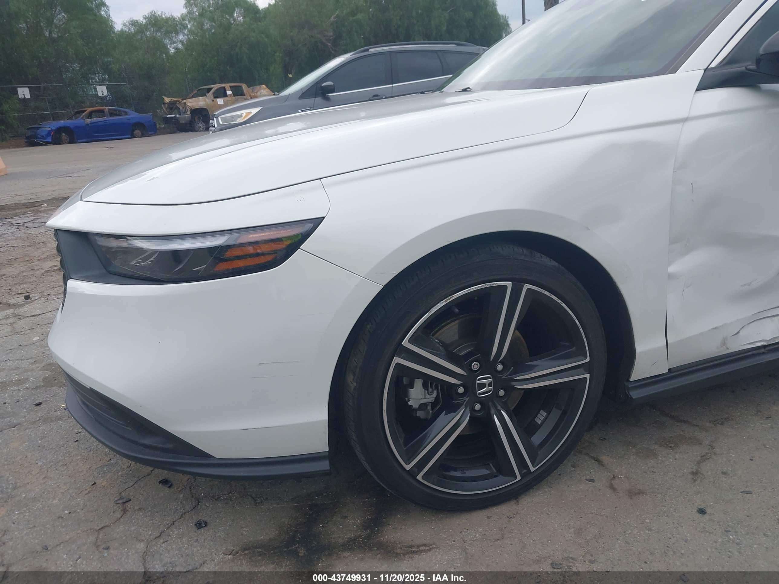 HONDA ACCORD image 6