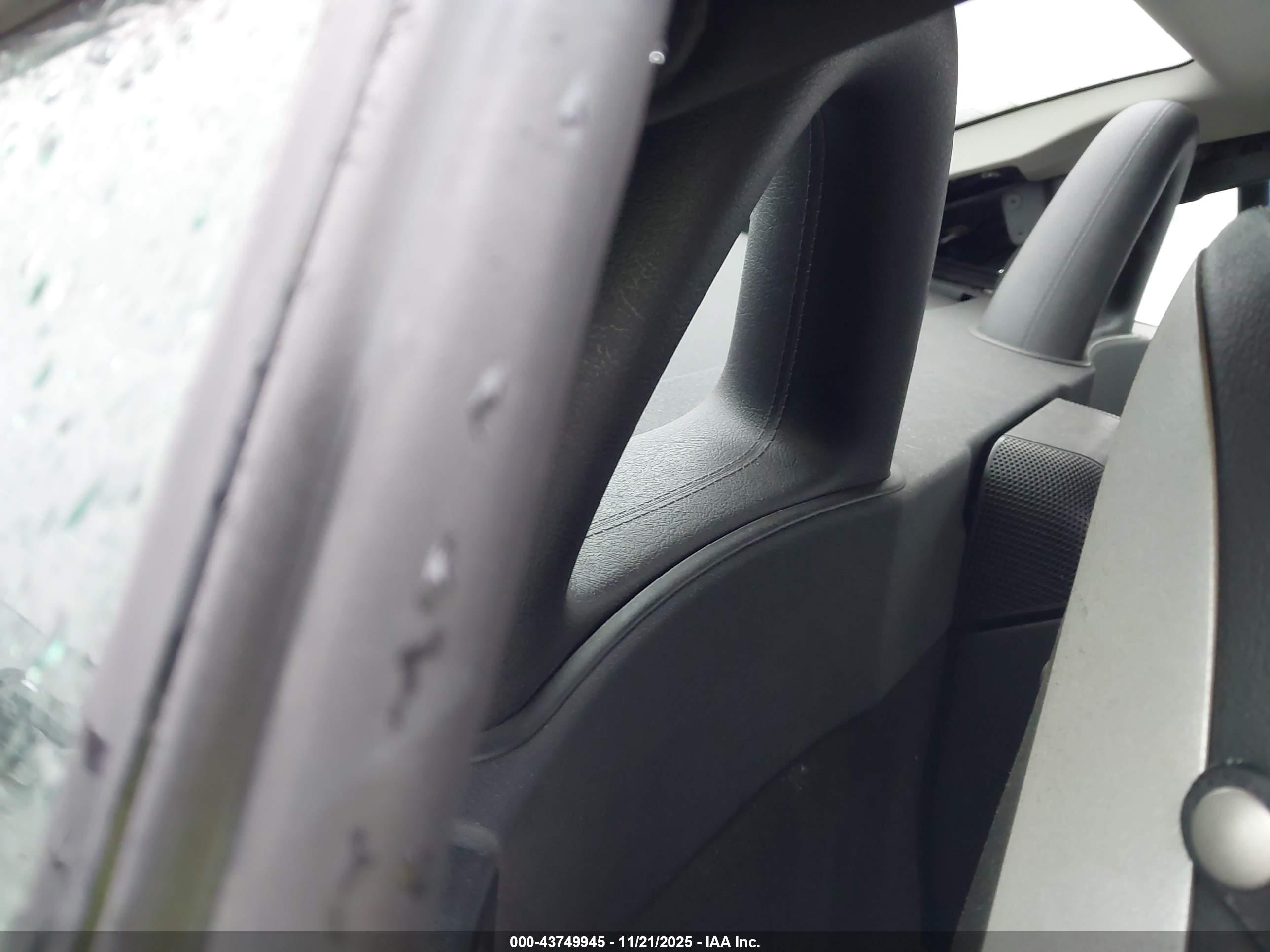 MERCEDES-BENZ SLK image 8