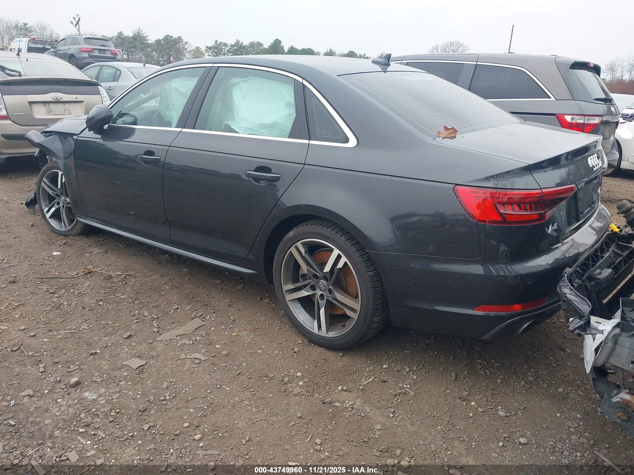 AUDI A4 image 3