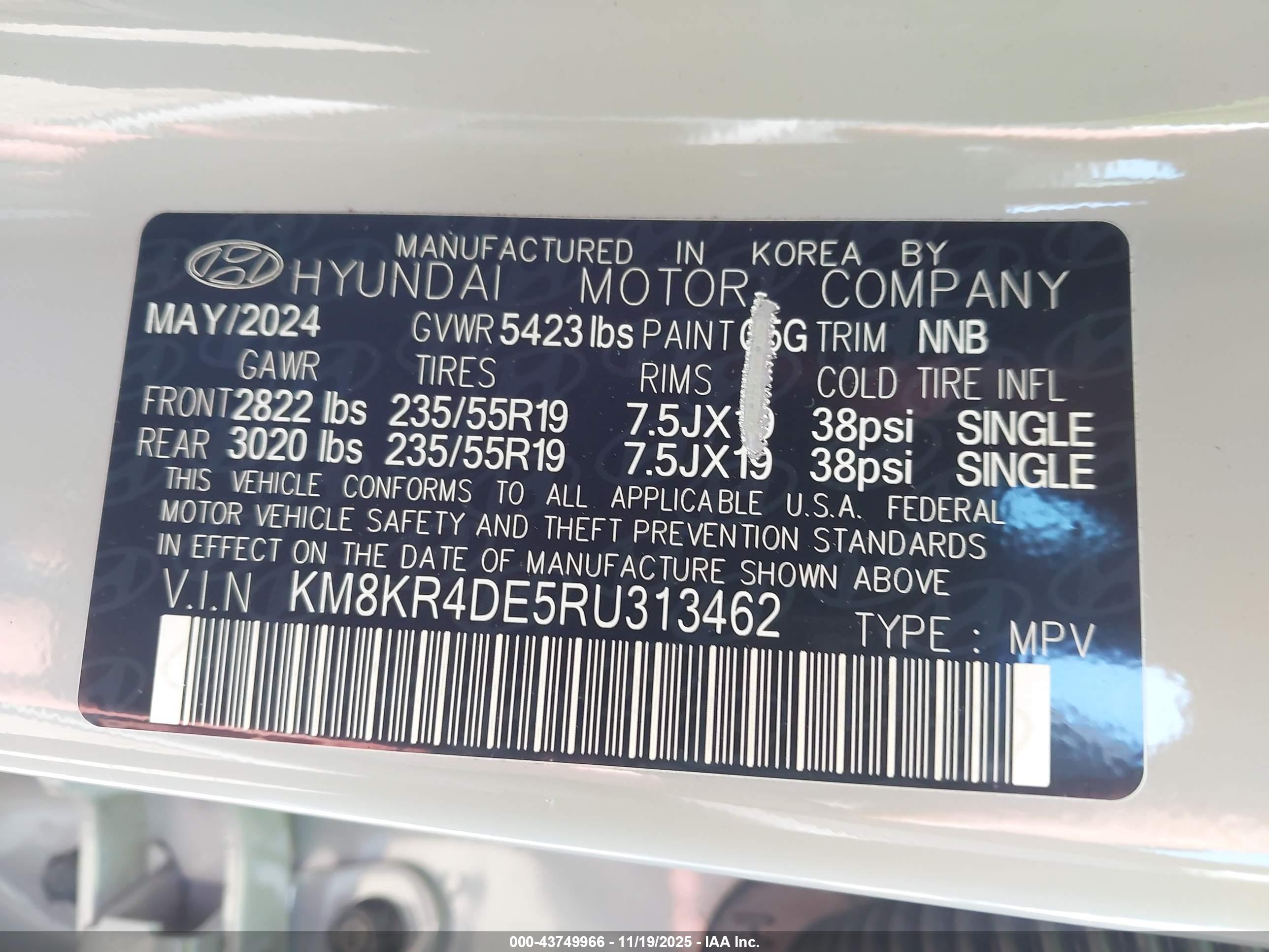 HYUNDAI IONIQ image 9