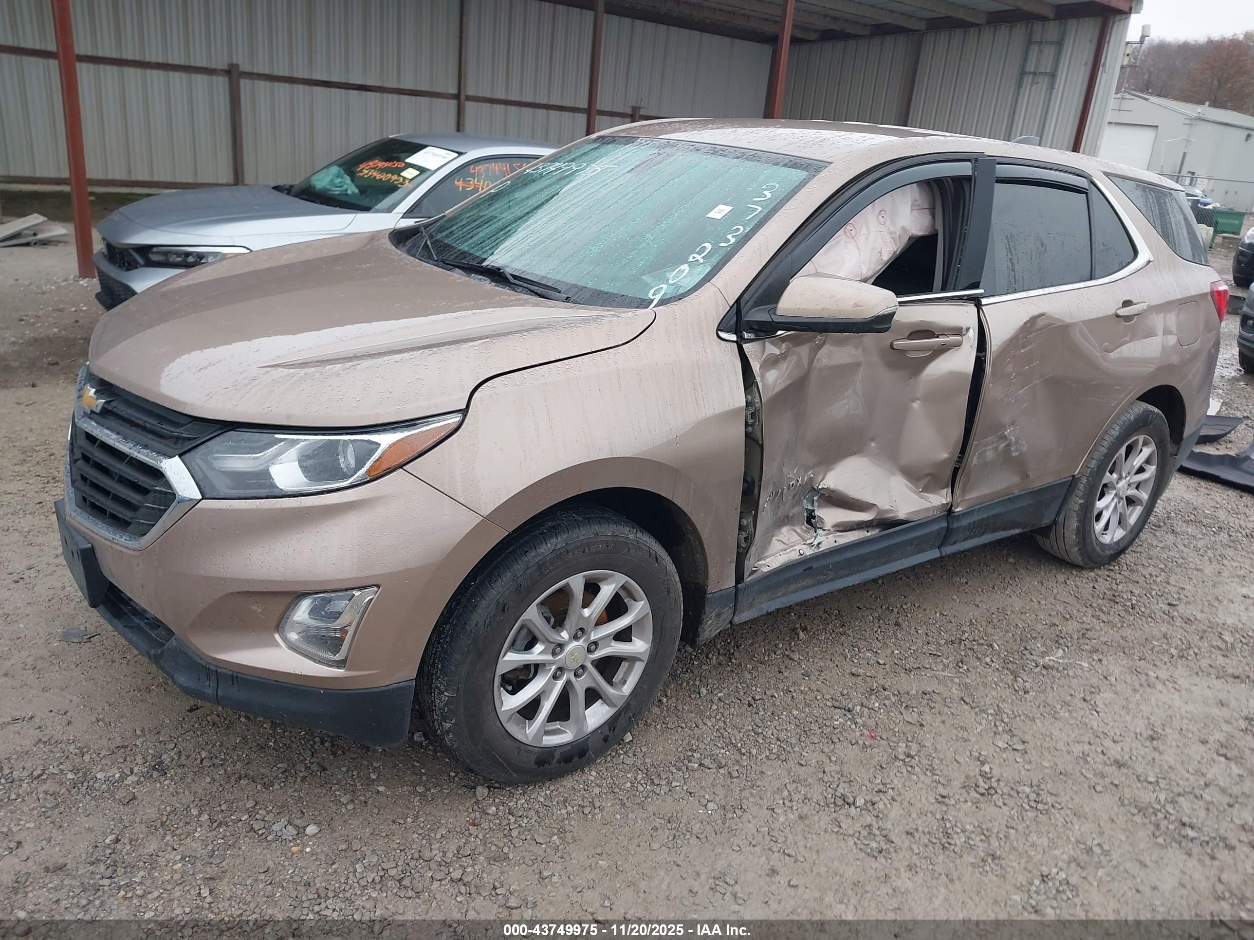 CHEVROLET EQUINOX image 2