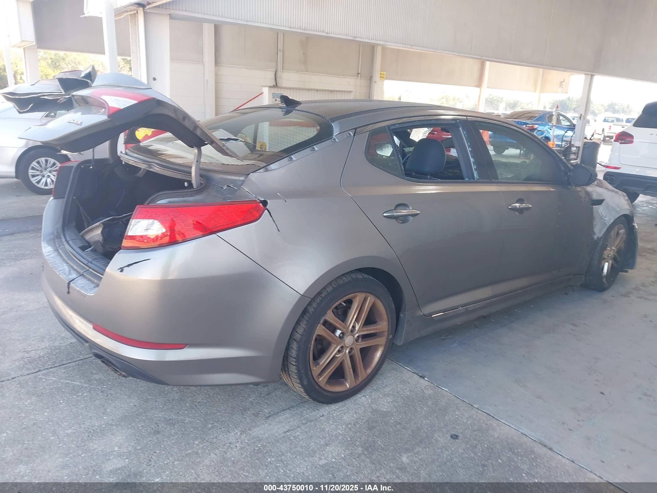 KIA OPTIMA image 4
