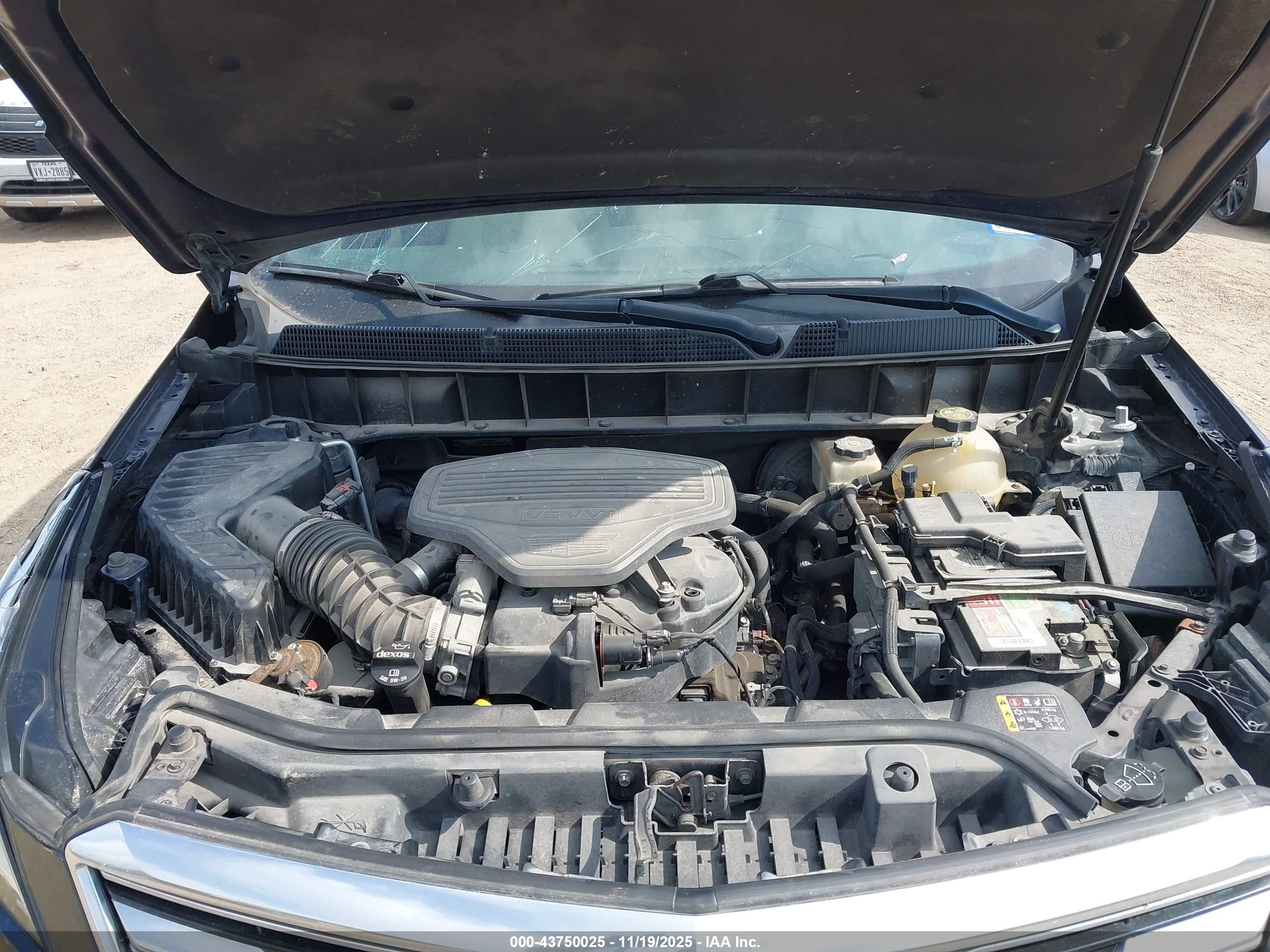 CADILLAC XT5 image 10
