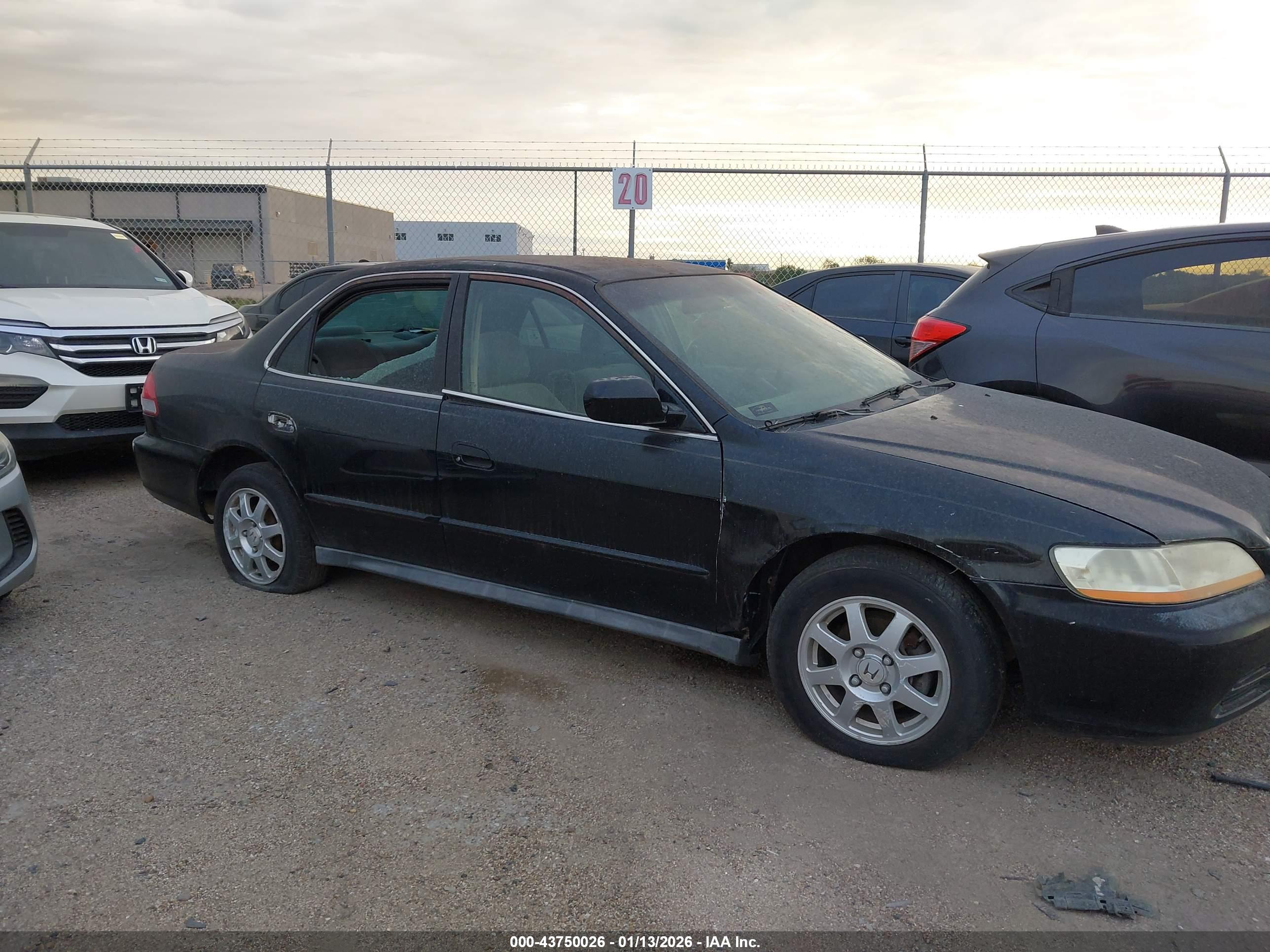 HONDA ACCORD image 6