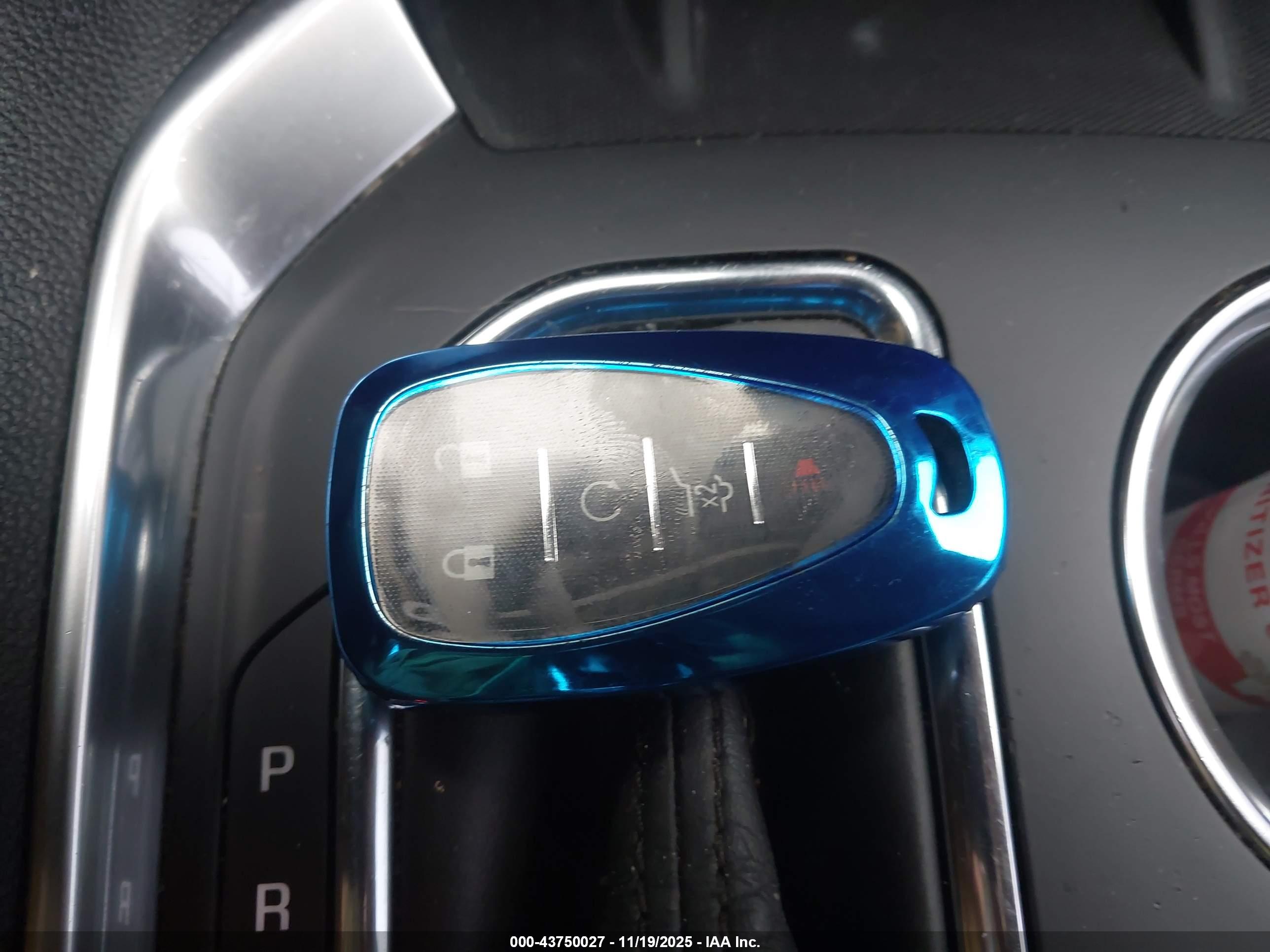 CHEVROLET TRAVERSE image 11
