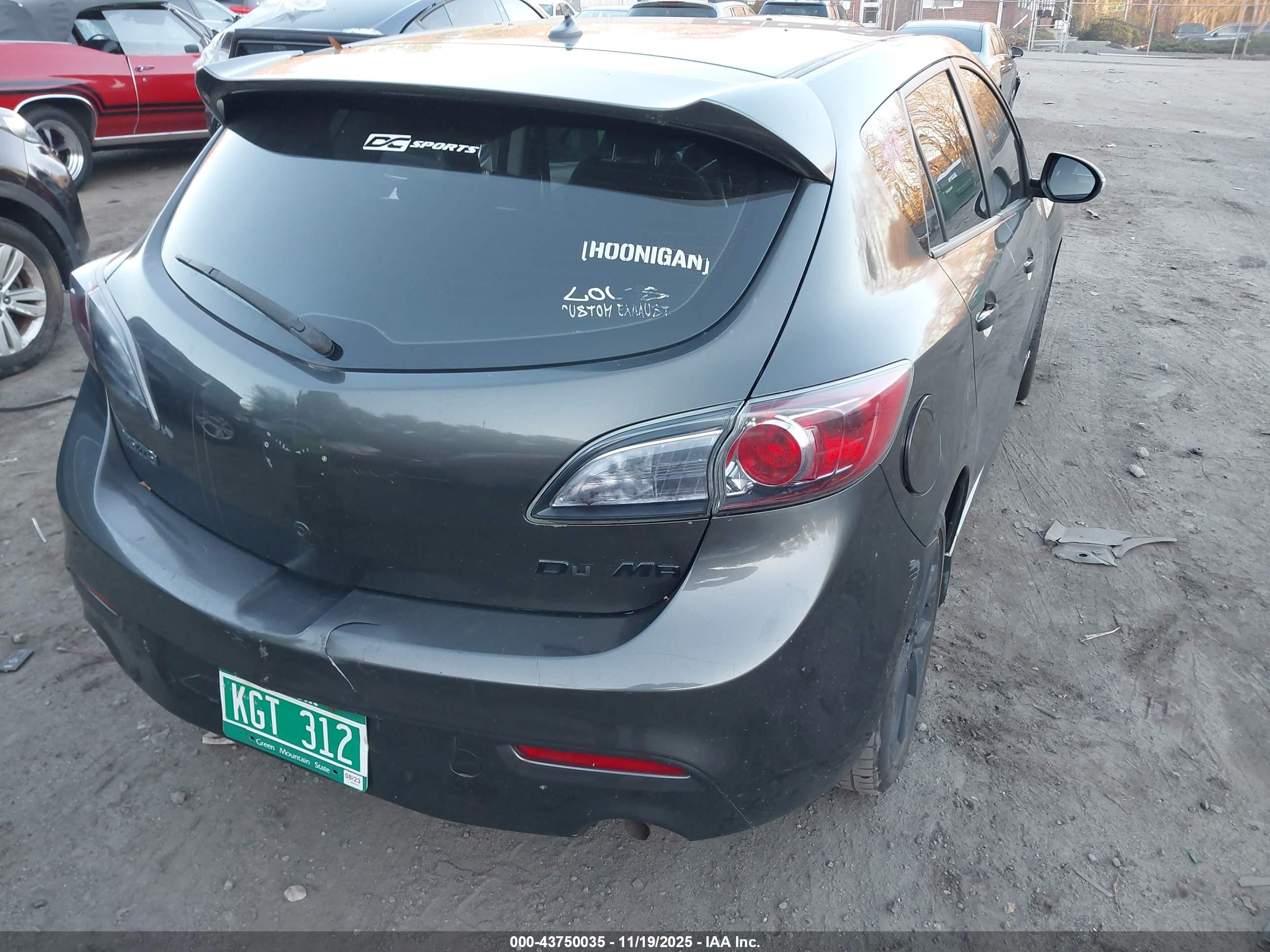 MAZDA MAZDA3 image 4