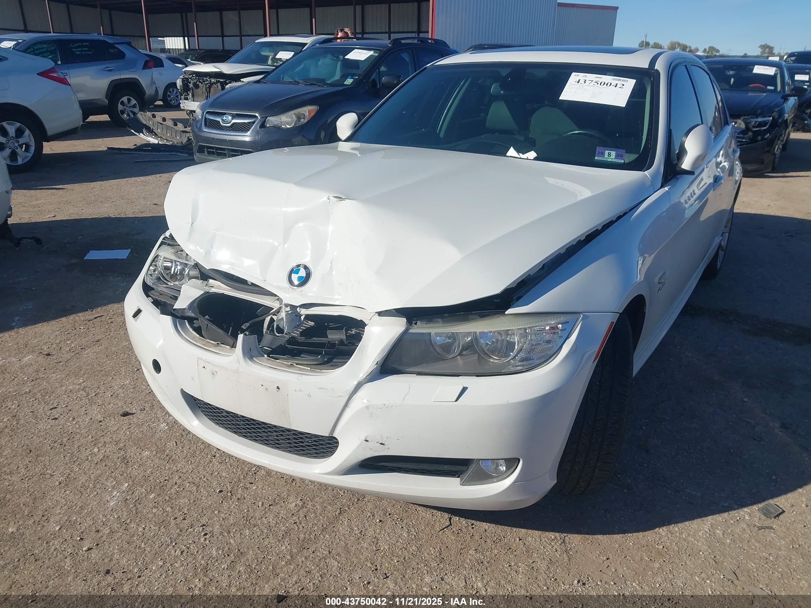 BMW 328I image 2