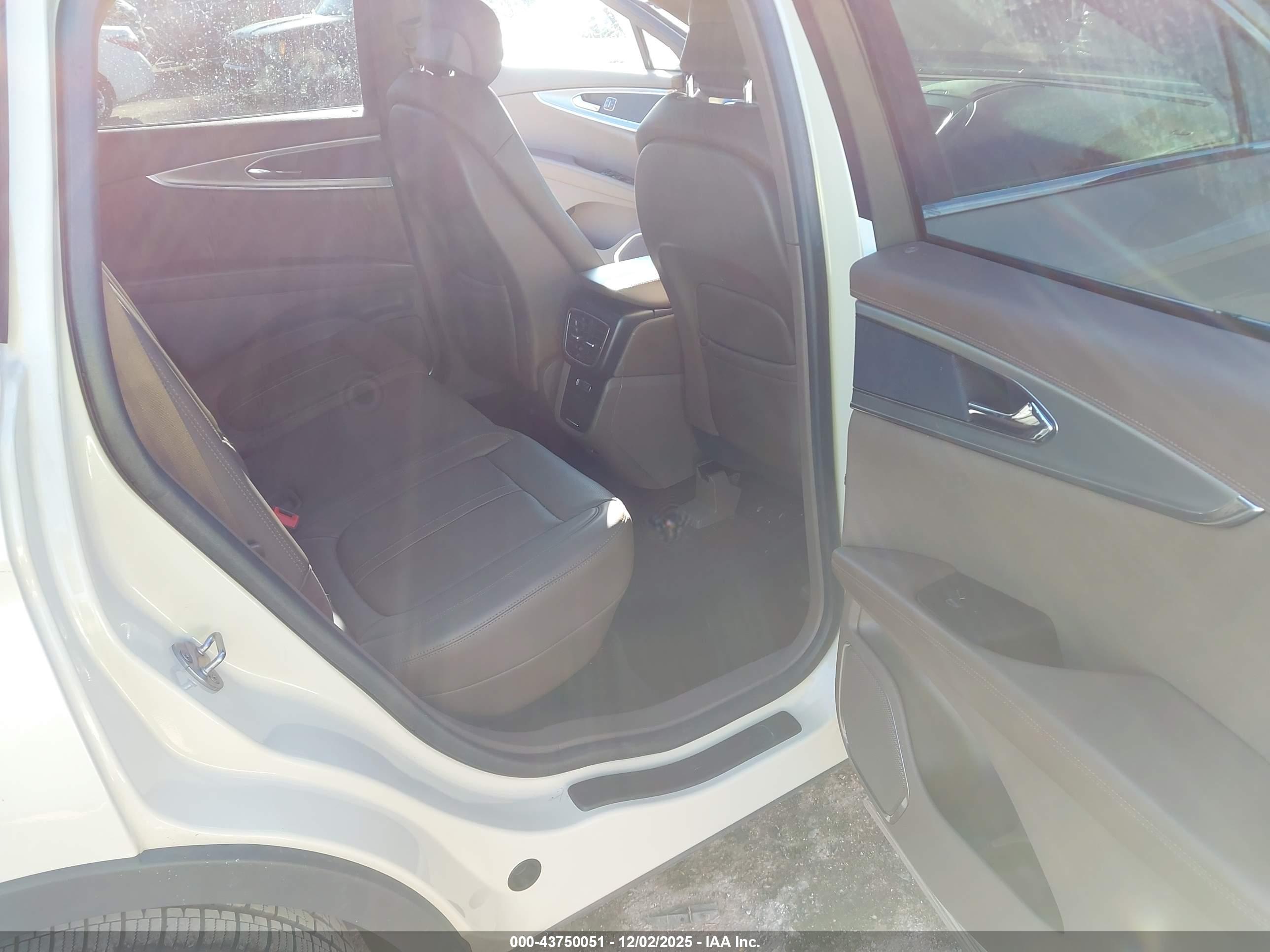 LINCOLN MKX image 8