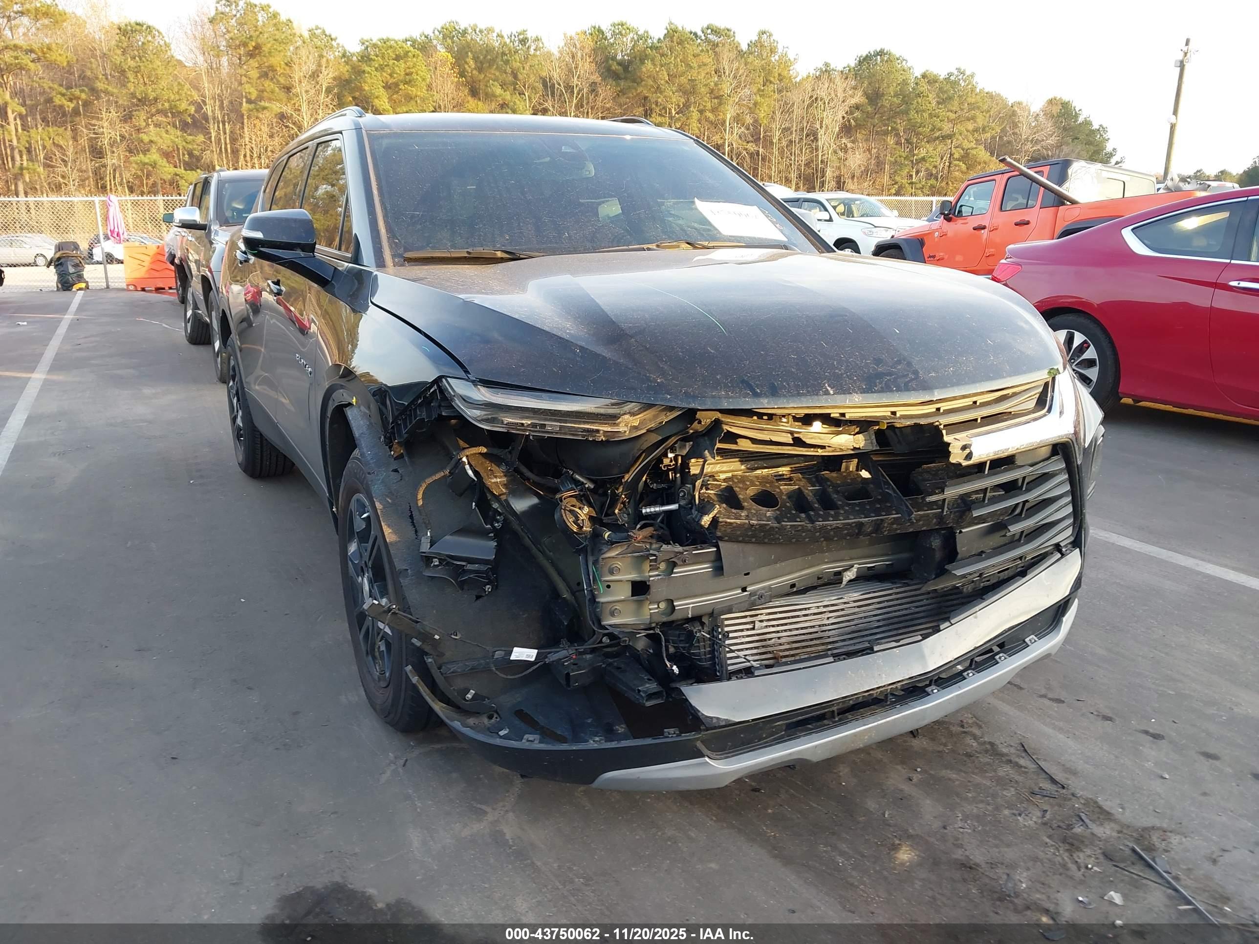 CHEVROLET BLAZER image 6