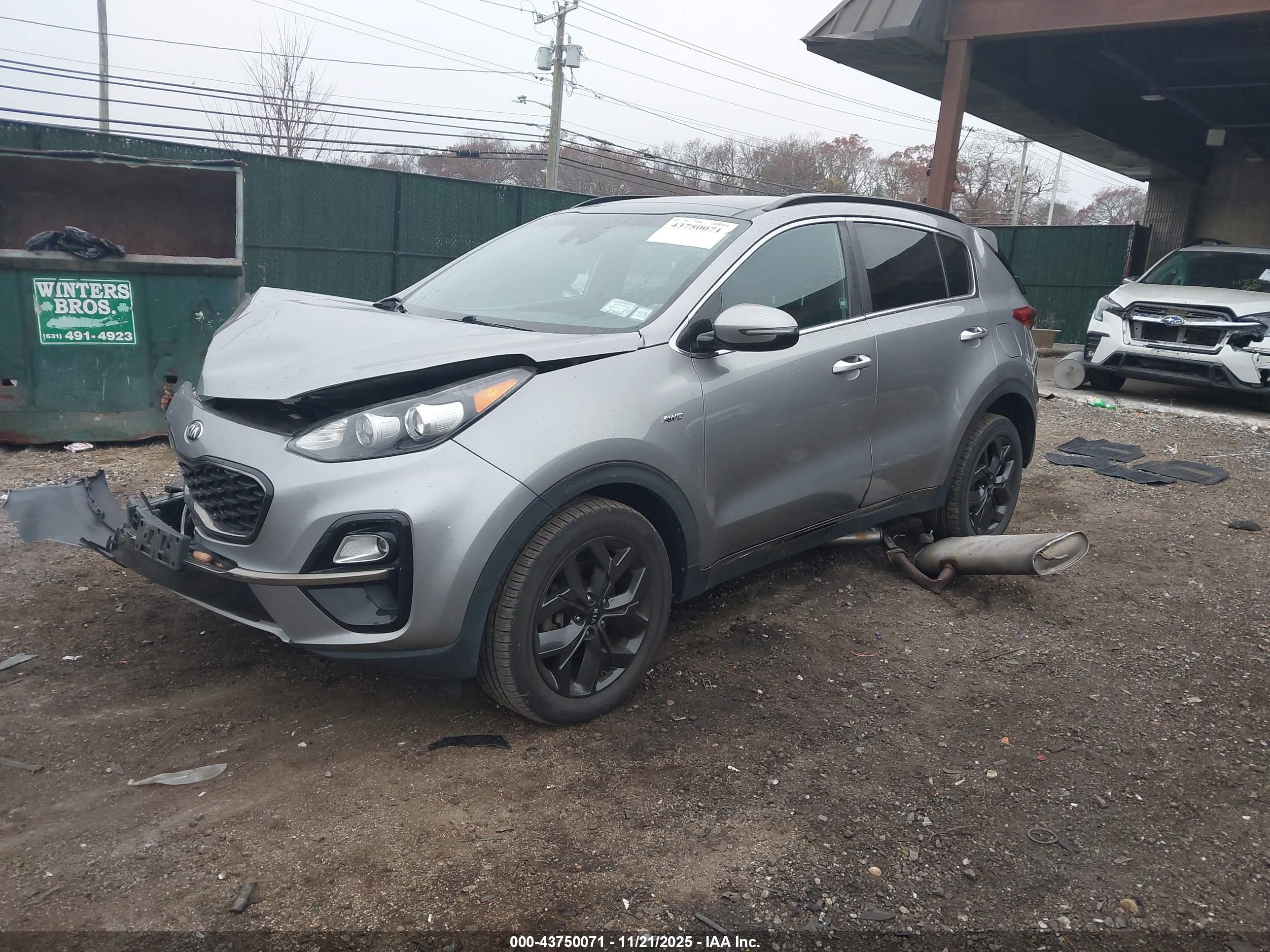 KIA SPORTAGE image 2
