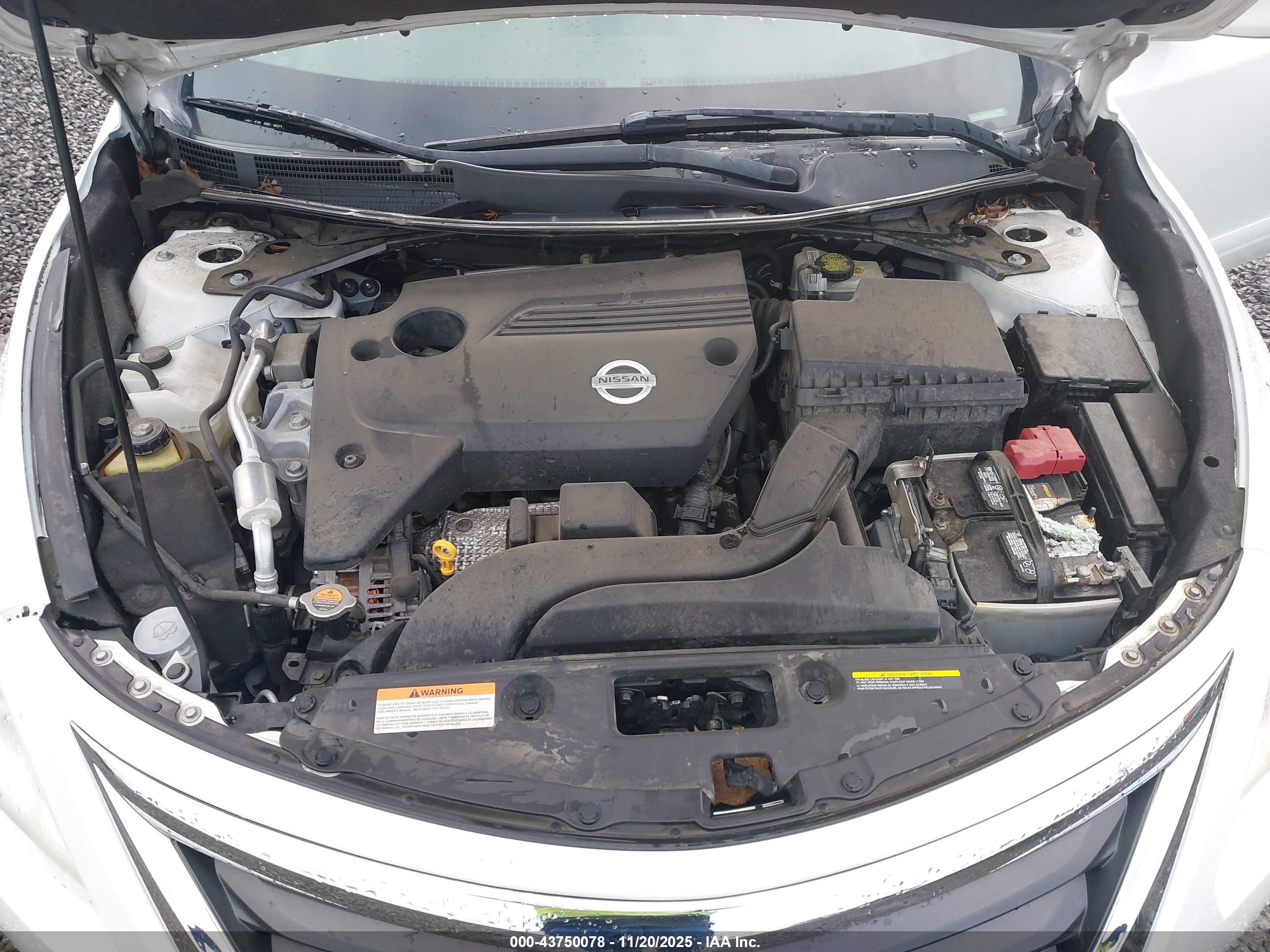NISSAN ALTIMA image 10