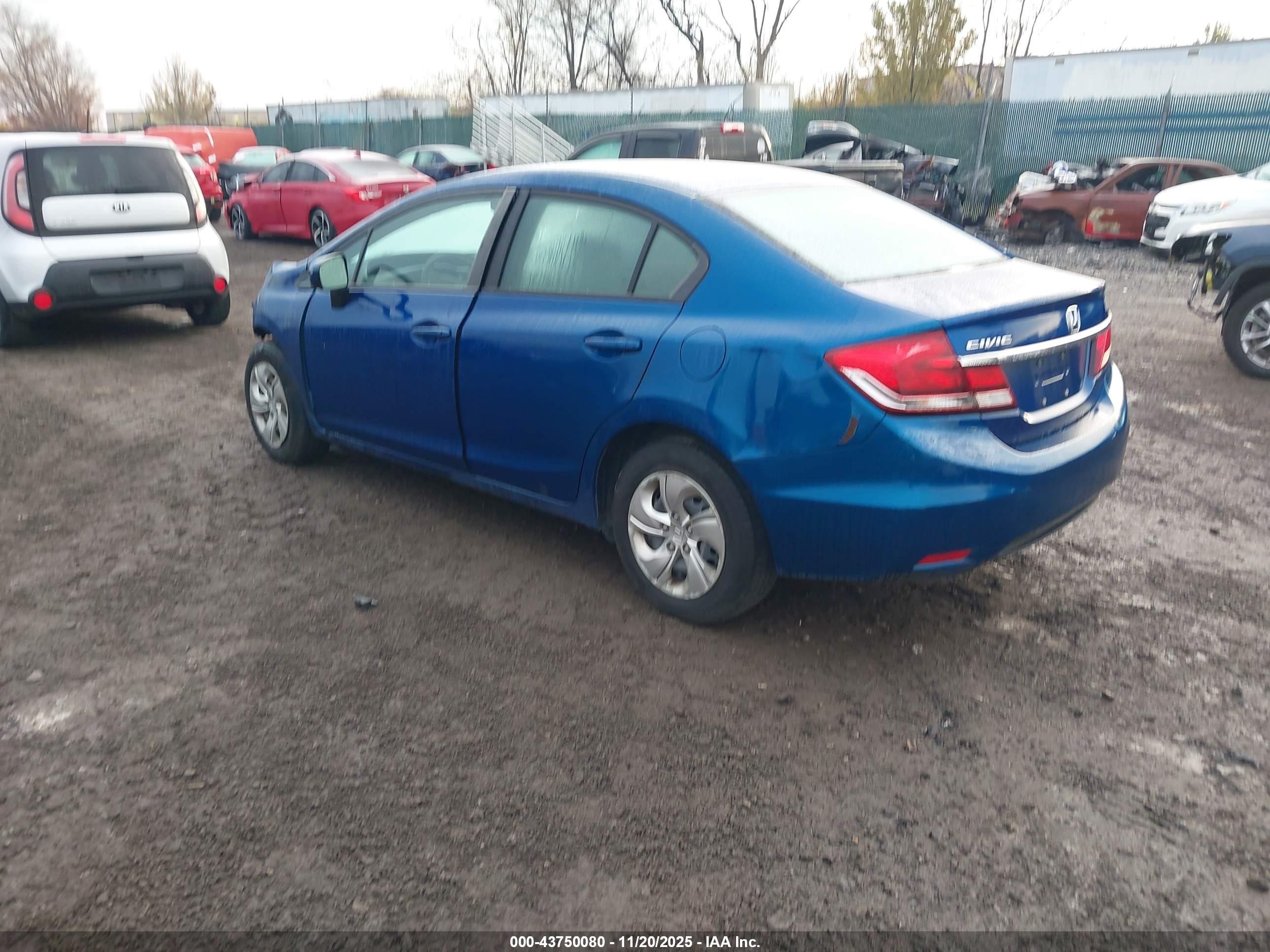 HONDA CIVIC image 3